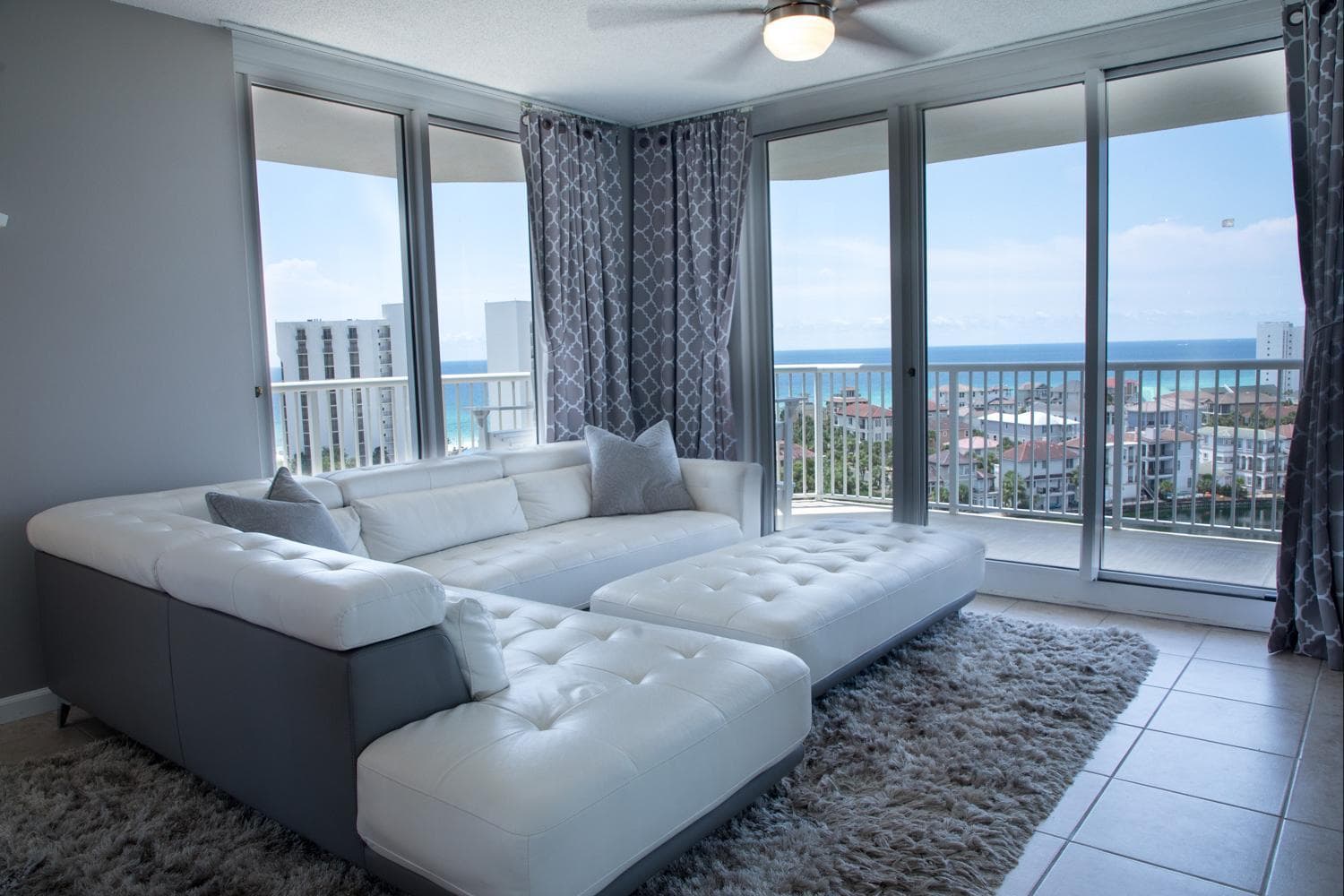 Terrace at Pelican Beach Resort #1007 featured exterior or lobby in Destin, FL — similar hotel