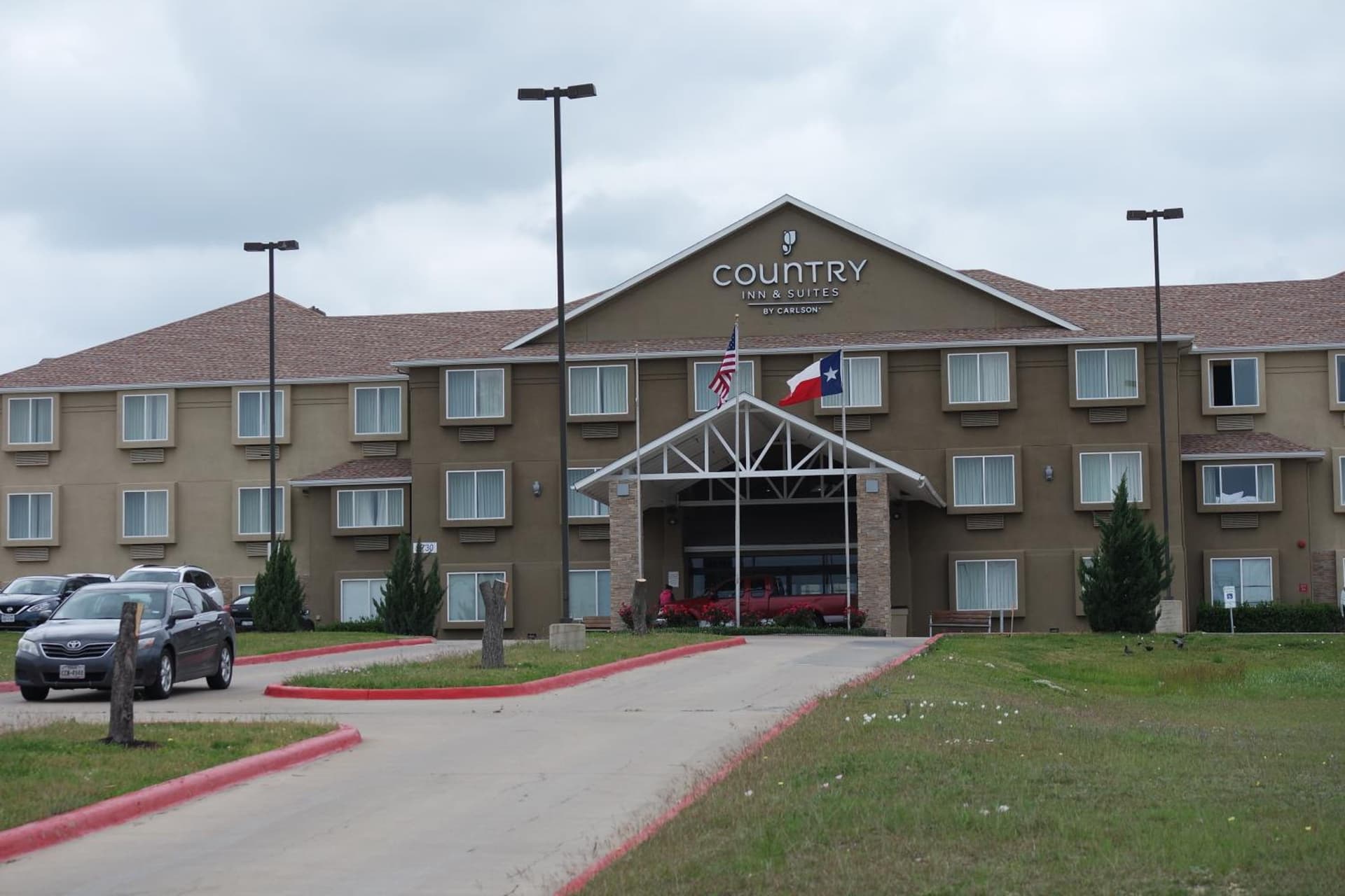 Country Inn & Suites by Radisson, Fort Worth West l-30 NAS JRB gallery photo in Fort Worth, TX — image 71