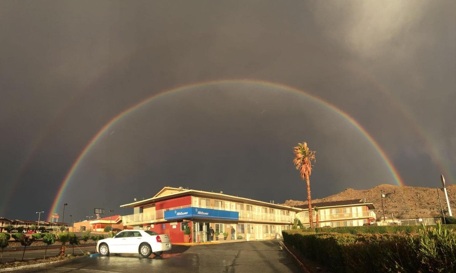 Hilltop Inn & Suites gallery photo in Victorville, CA — image 31