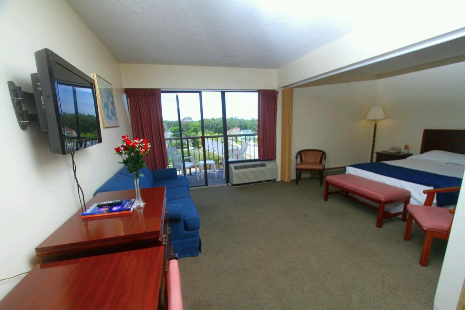 Holiday Sands South gallery photo in Myrtle Beach, SC — image 36