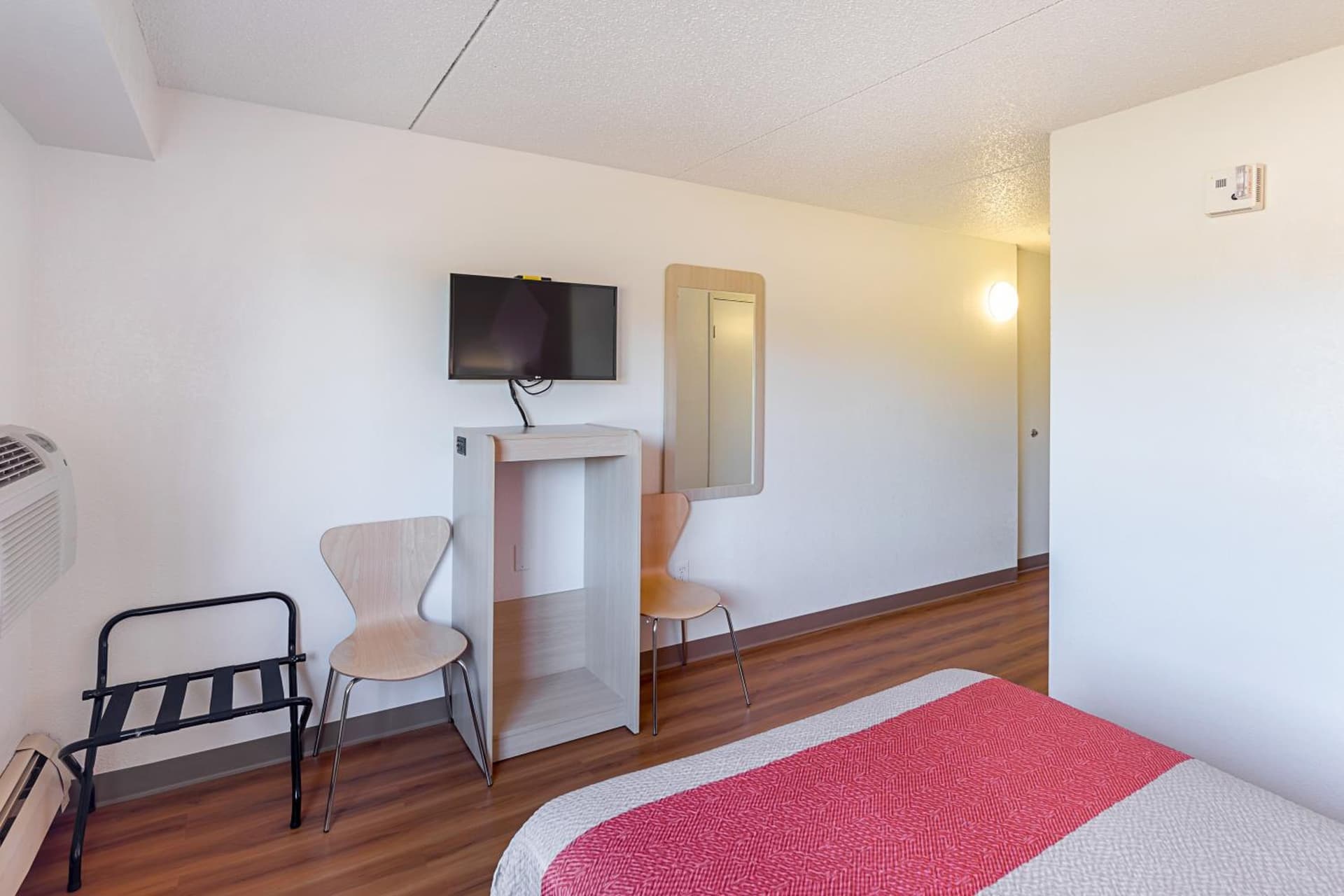 Motel 6-Spokane, WA - East gallery photo in Spokane Valley, WA — image 6