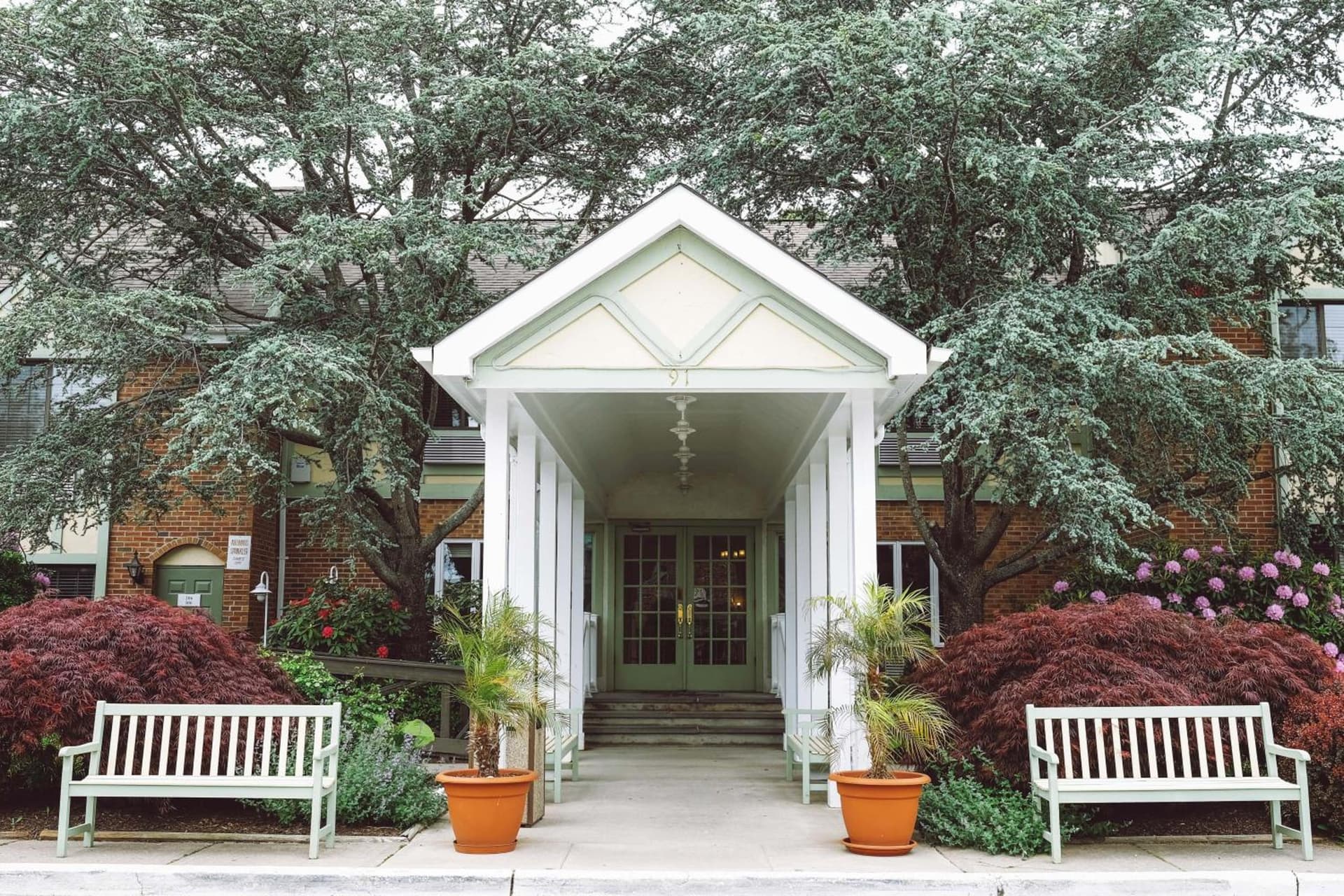 Southampton Inn featured exterior or lobby in Southampton, NY — similar hotel