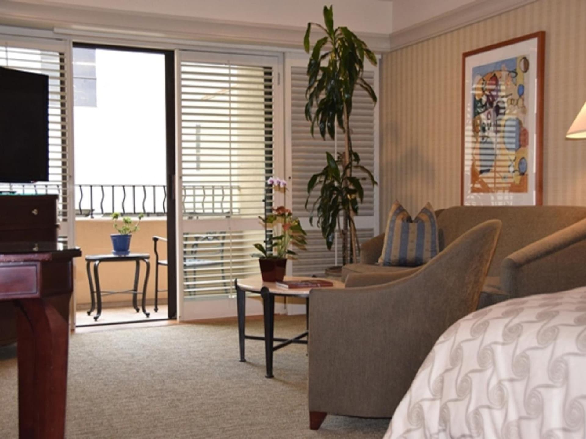 Monterey Bay Inn interior in Monterey, CA — gallery photo 2