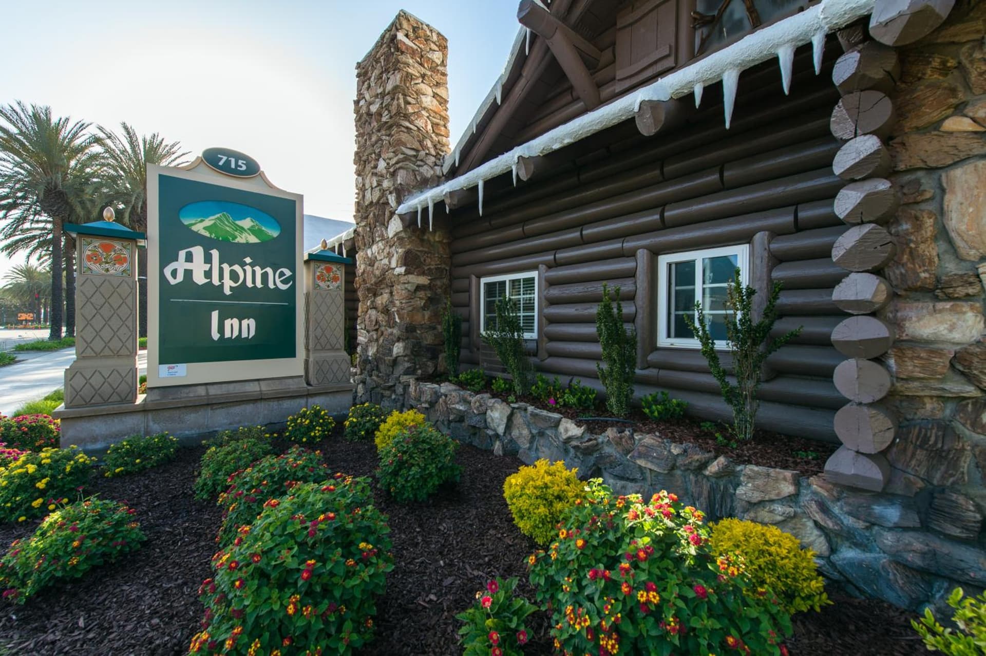Alpine Inn near Convention Center and the Park gallery photo in Anaheim, CA — image 24