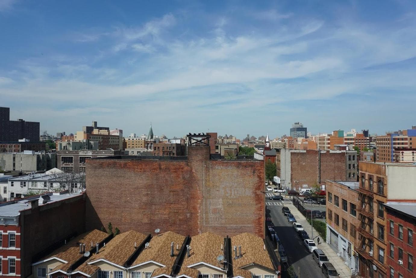 Umbrella Hotel gallery photo in Bronx, NY — image 17