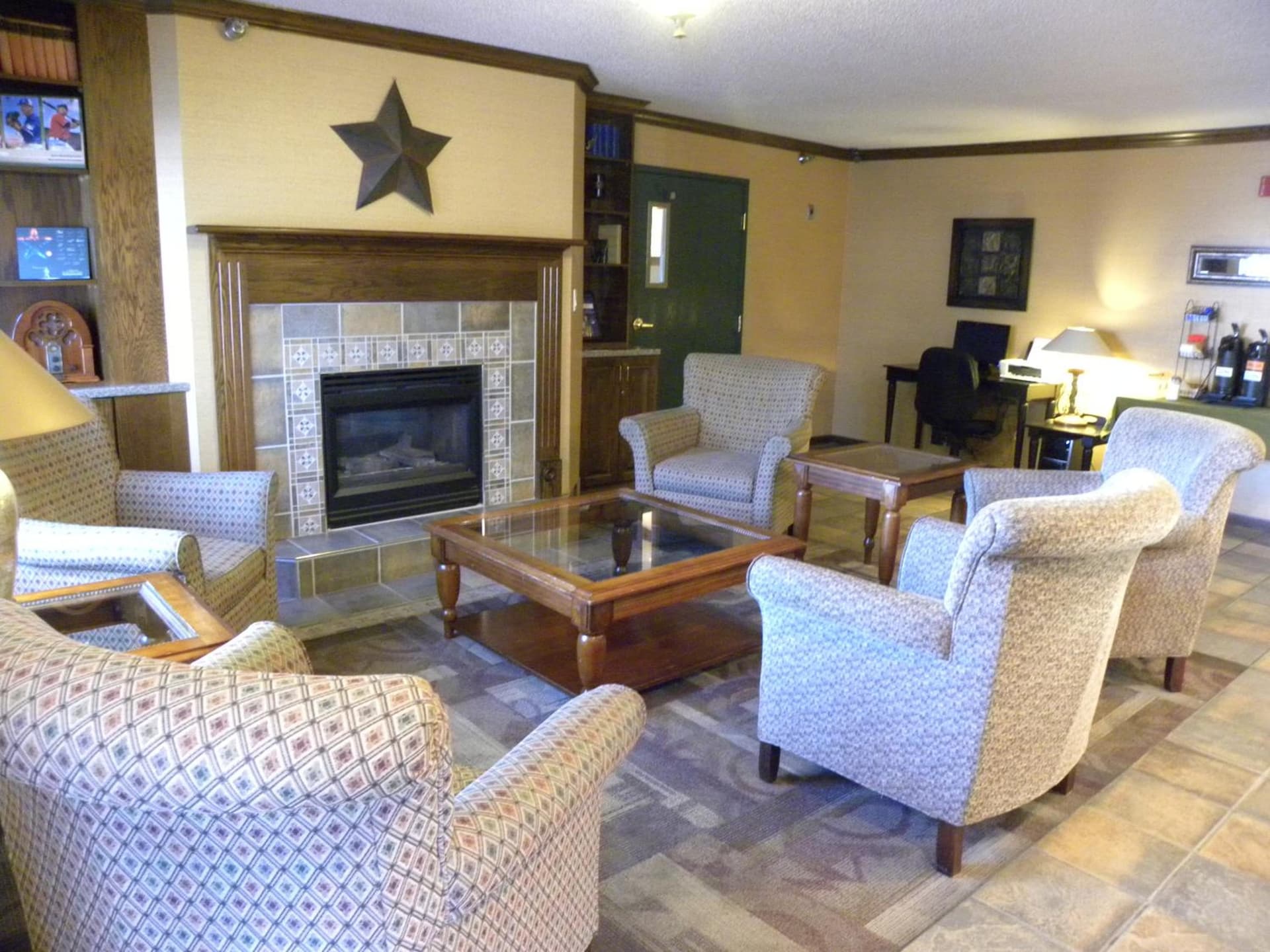 New Victorian Inn & Suites Lincoln gallery photo in Lincoln, NE — image 20