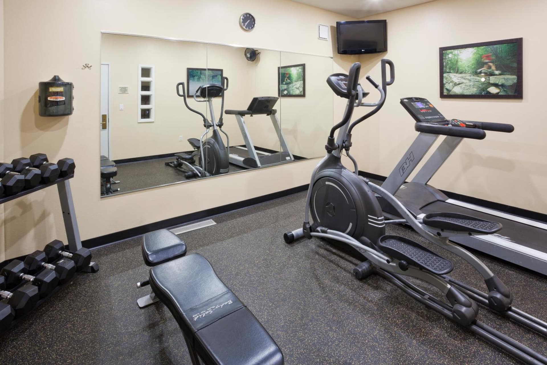 GrandStay Residential Suites Hotel gallery photo in Saint Cloud, MN — image 38