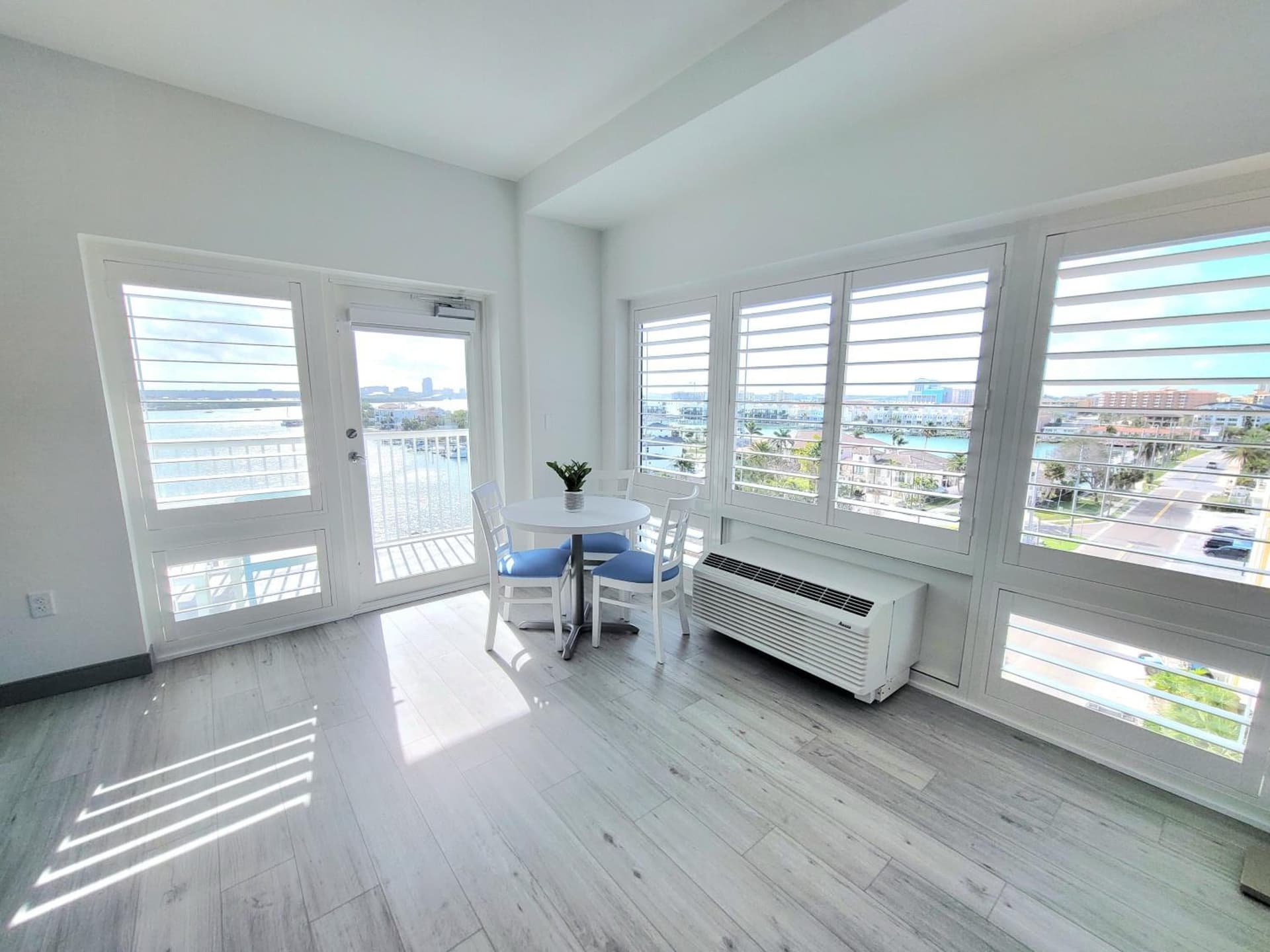 ChartHouse Clearwater Beach Marina Hotel interior in Clearwater, FL — gallery photo 2