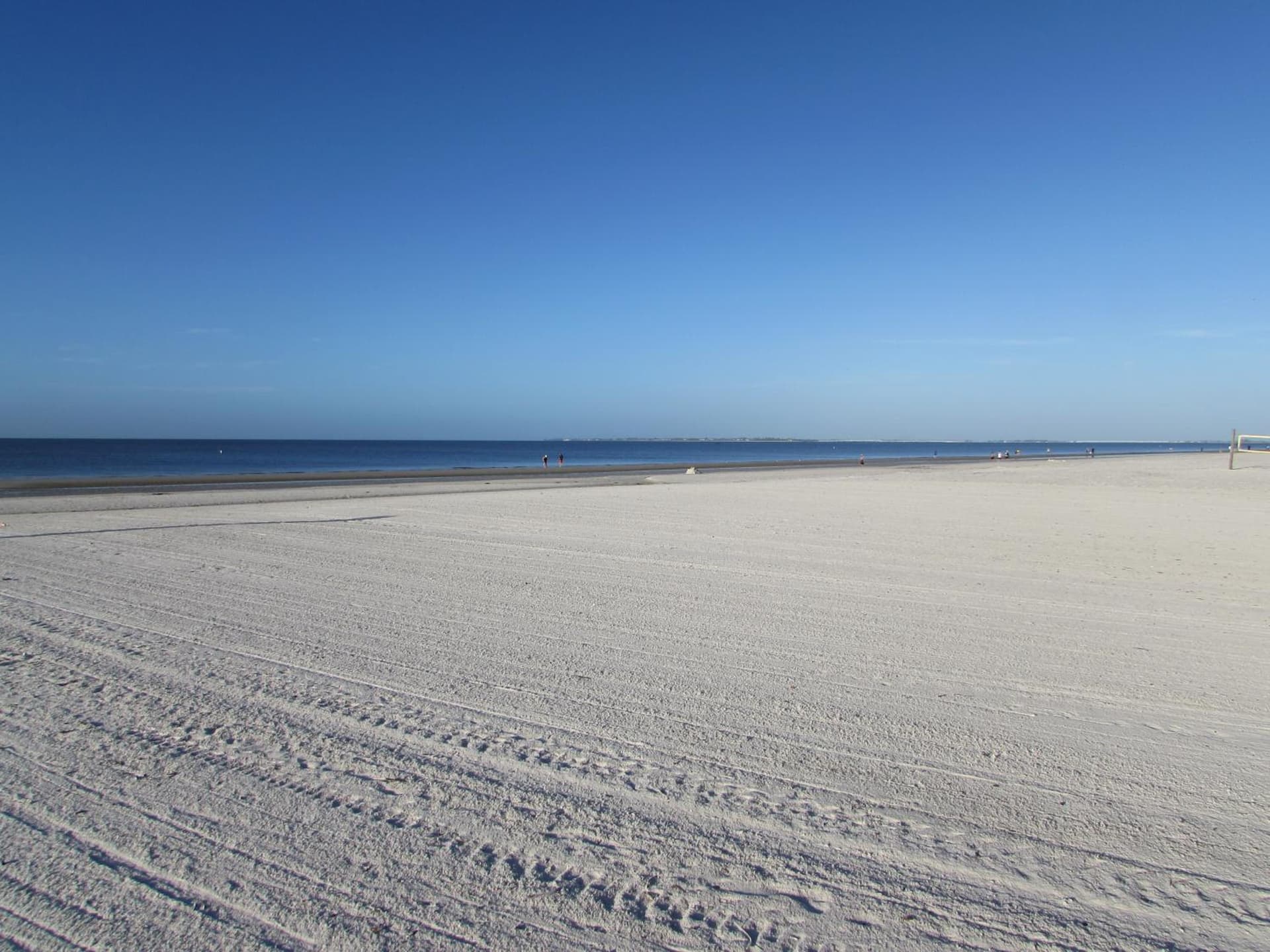 Edison Beach House gallery photo in Fort Myers Beach, FL — image 38