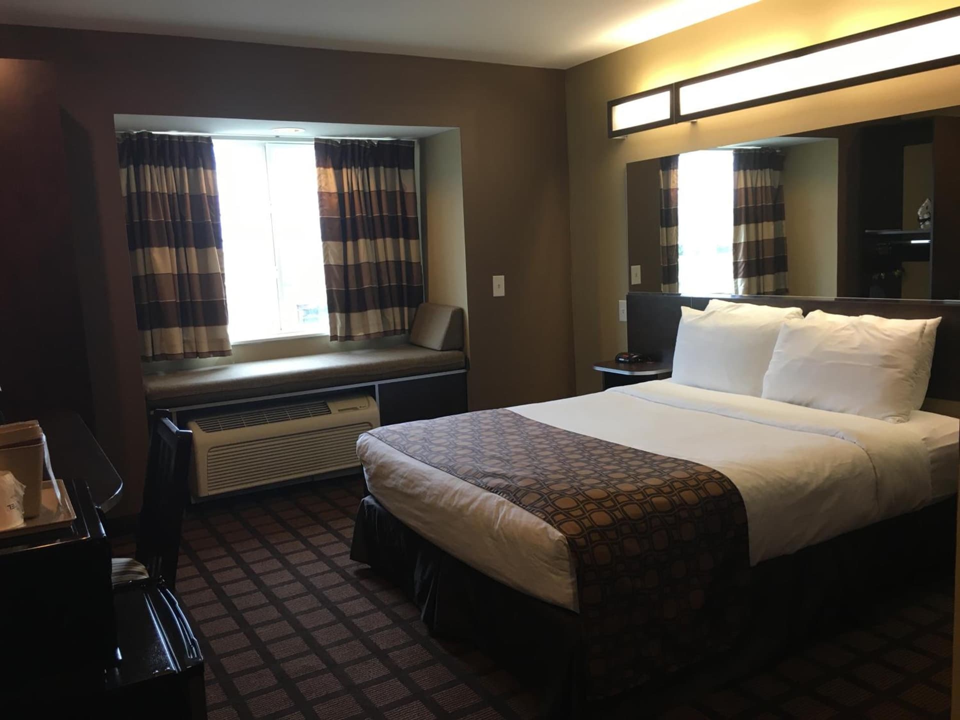 Microtel by Wyndham Perry National Fairground Area I-75 gallery photo in Perry, GA — image 31