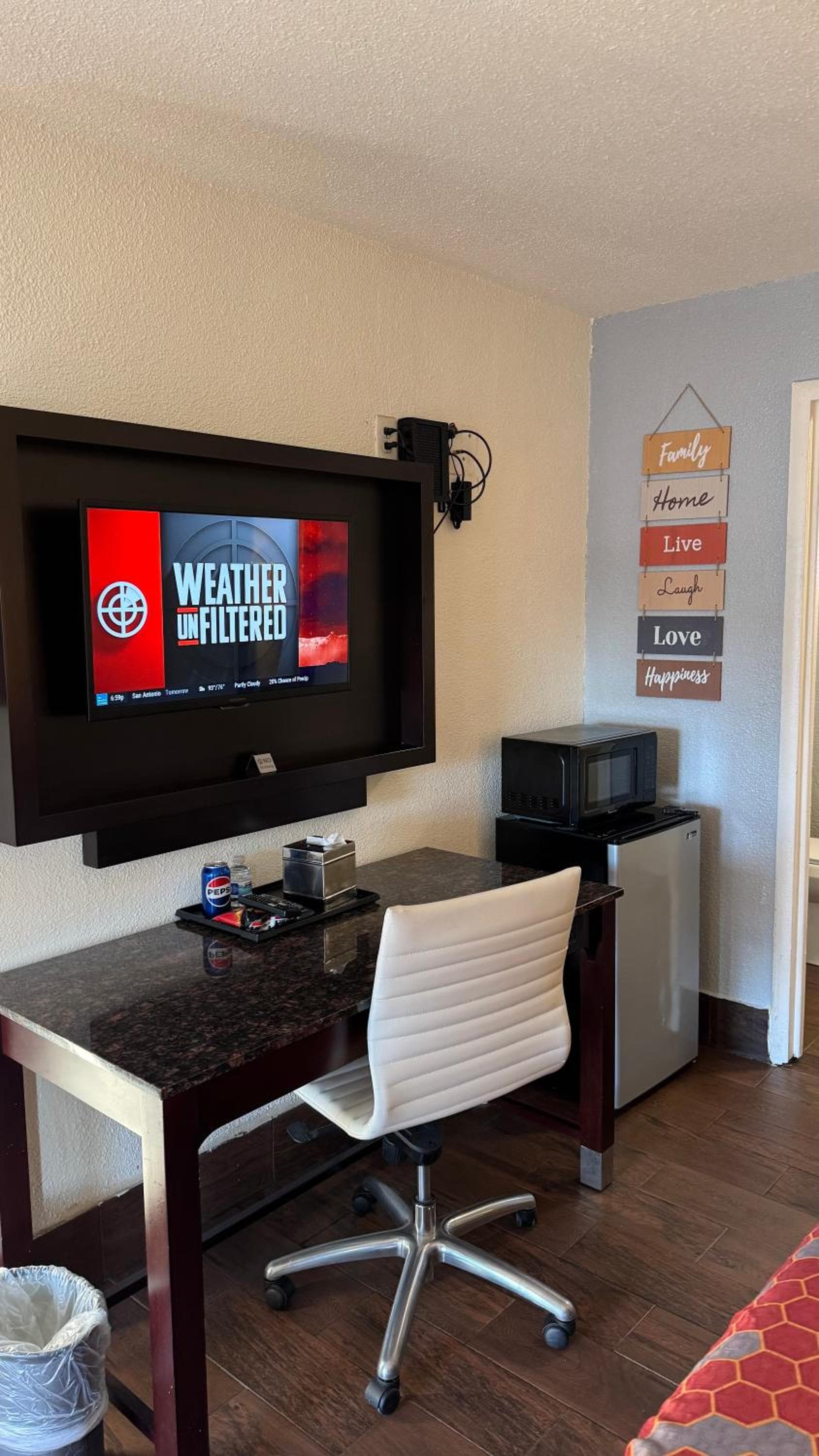 Budget Motel gallery photo in Gilroy, CA — image 7