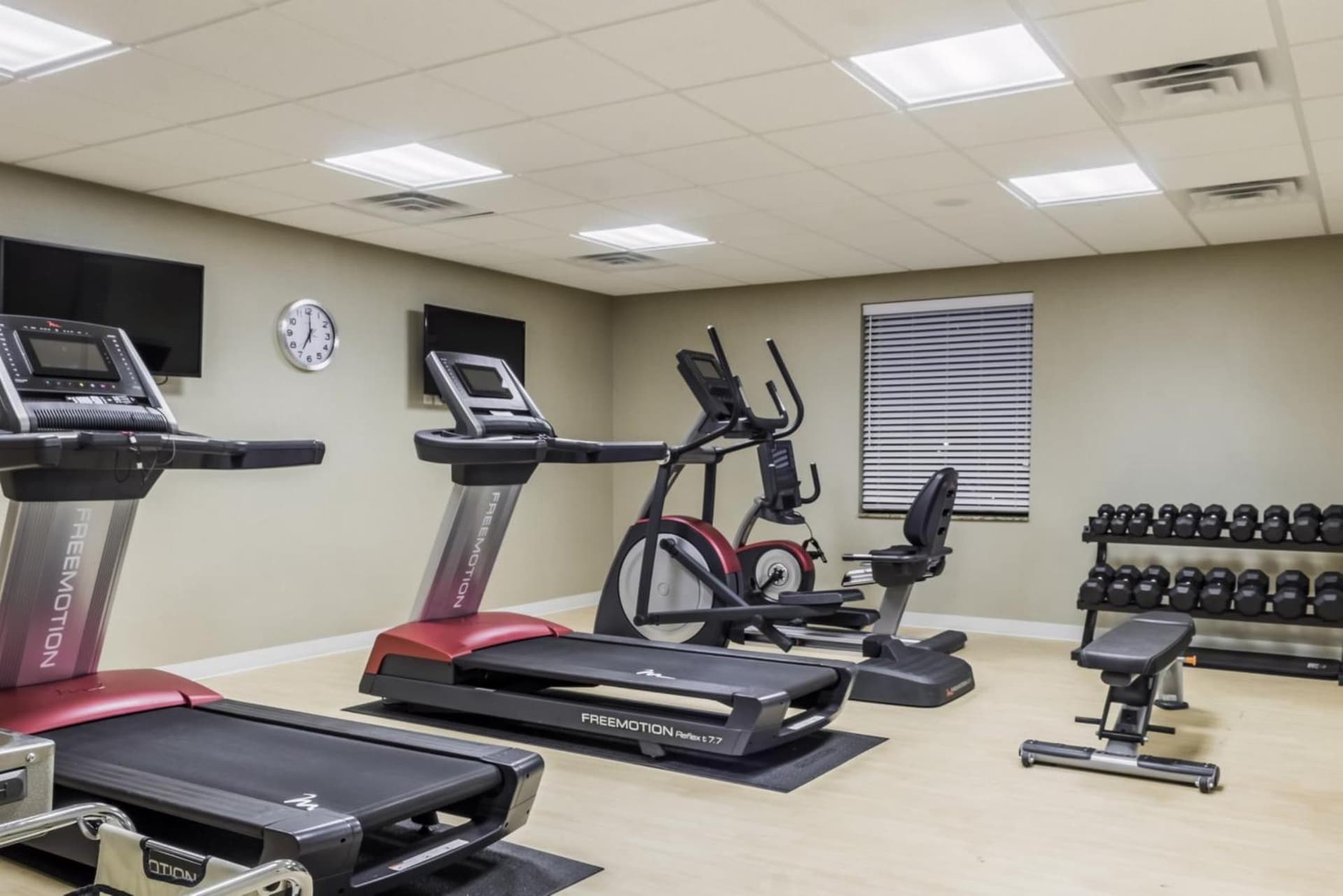 Comfort Inn & Suites Avera Southwest gallery photo in Sioux Falls, SD — image 86