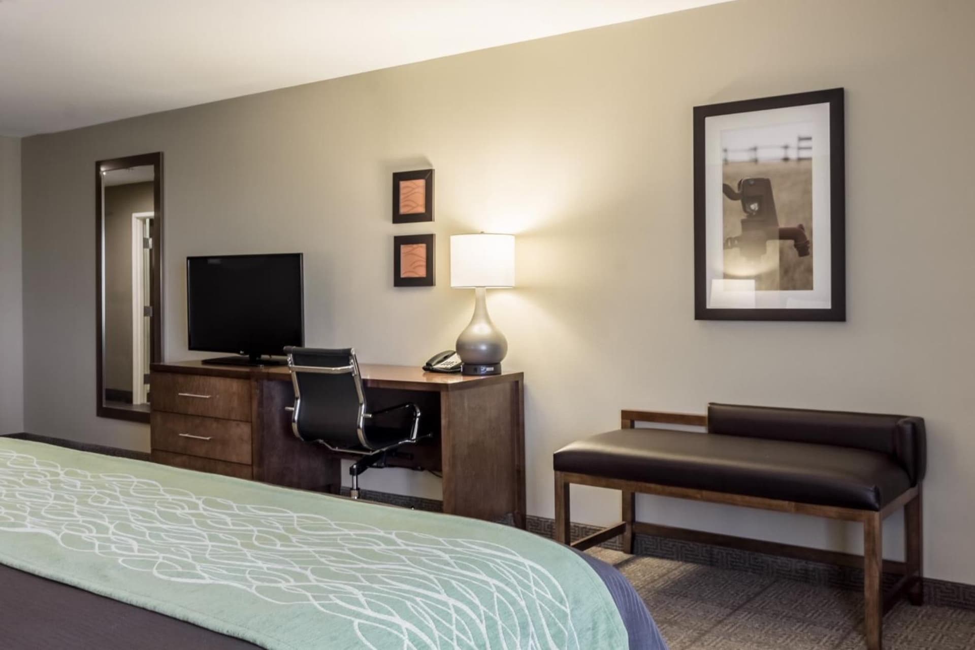 Comfort Inn & Suites Avera Southwest gallery photo in Sioux Falls, SD — image 38