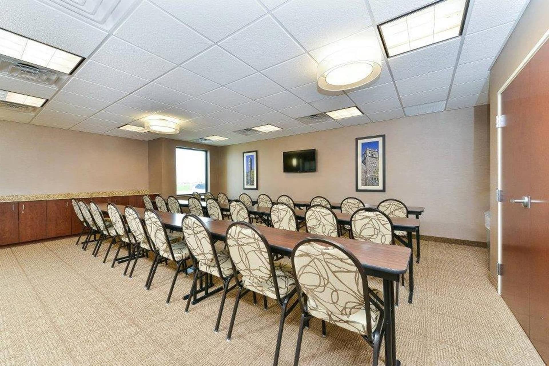 Comfort Inn & Suites Avera Southwest gallery photo in Sioux Falls, SD — image 9
