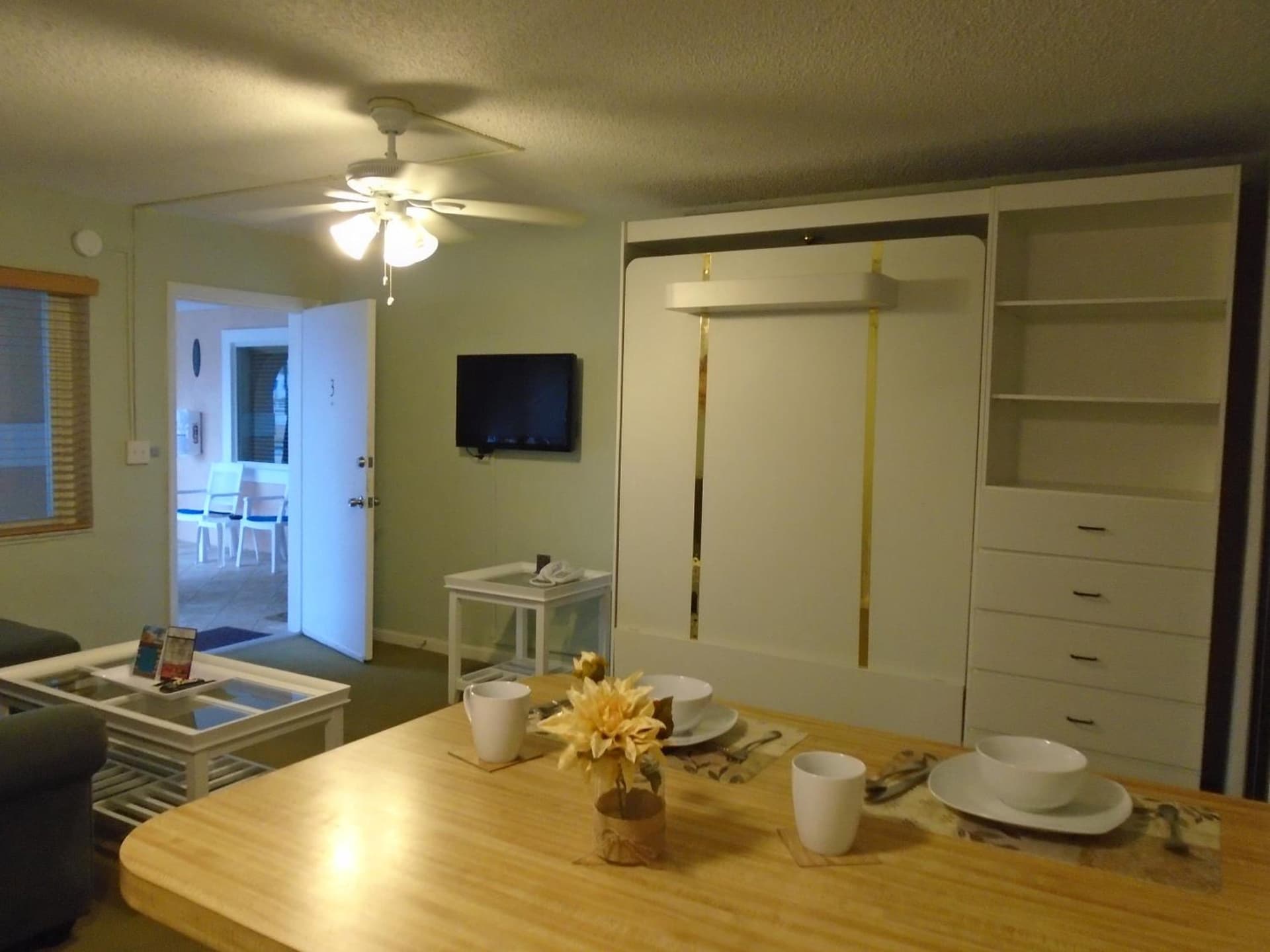 Coral Key Inn gallery photo in Fort Lauderdale, FL — image 11