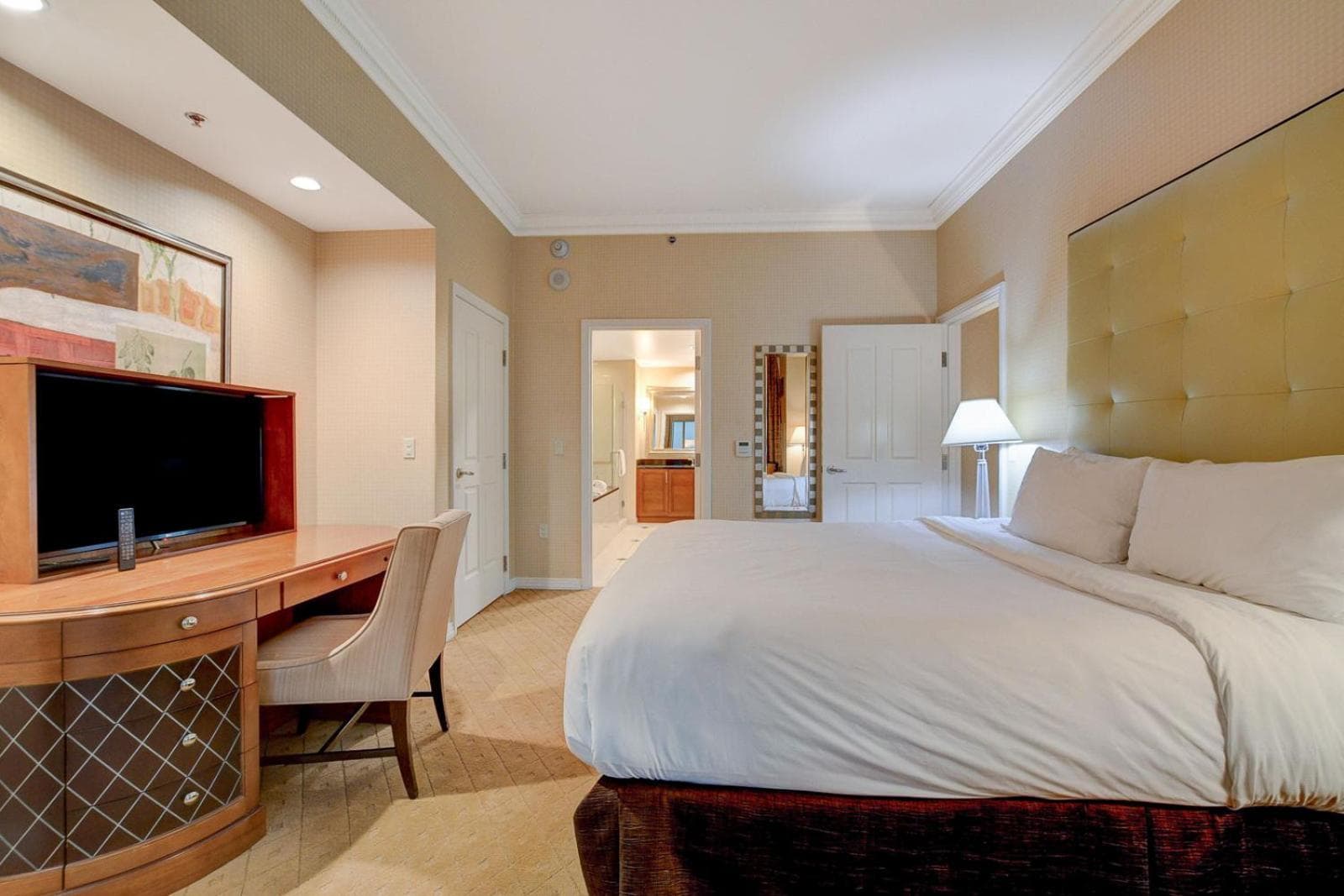 Lumiere Suite at MGM Signature Tower 1 with Balcony 5 MIN WALK FROM F1 GRANDSTAND gallery photo in Paradise, NV — image 57