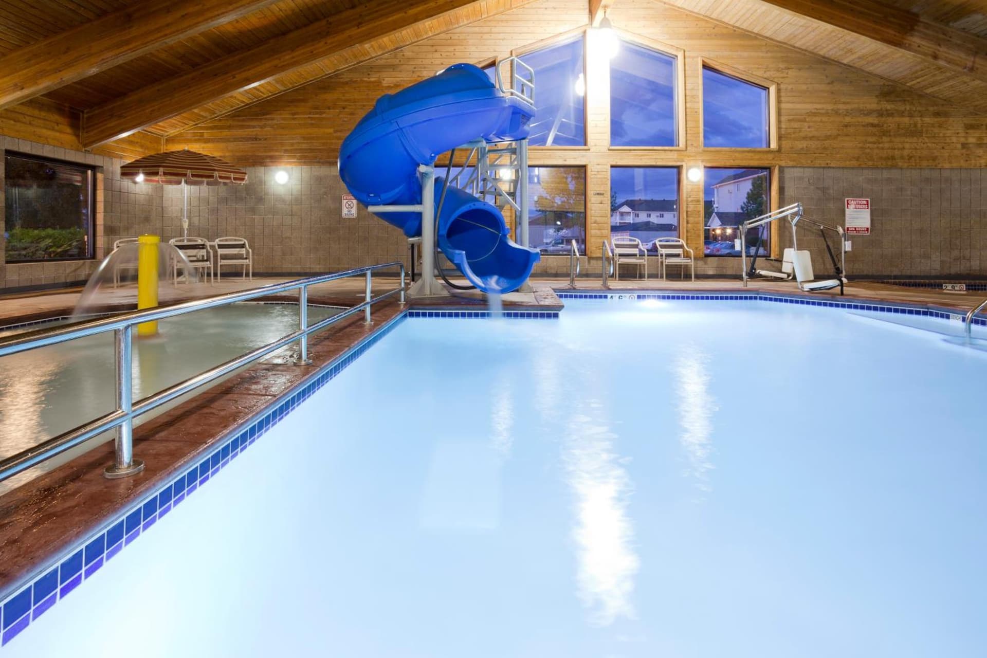 AmericInn by Wyndham Fargo West Acres gallery photo in Fargo, ND — image 51
