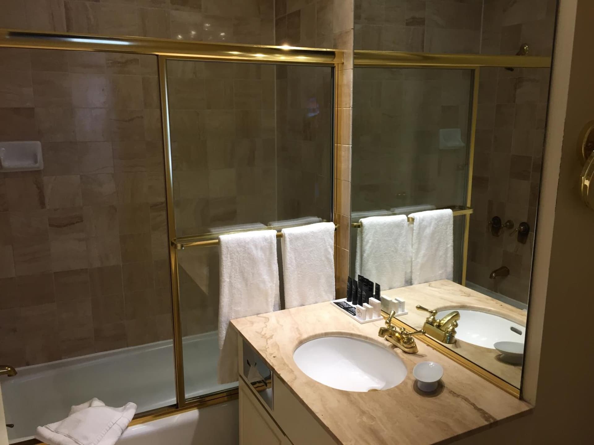 Kensington Park Hotel interior in San Francisco, CA — gallery photo 2