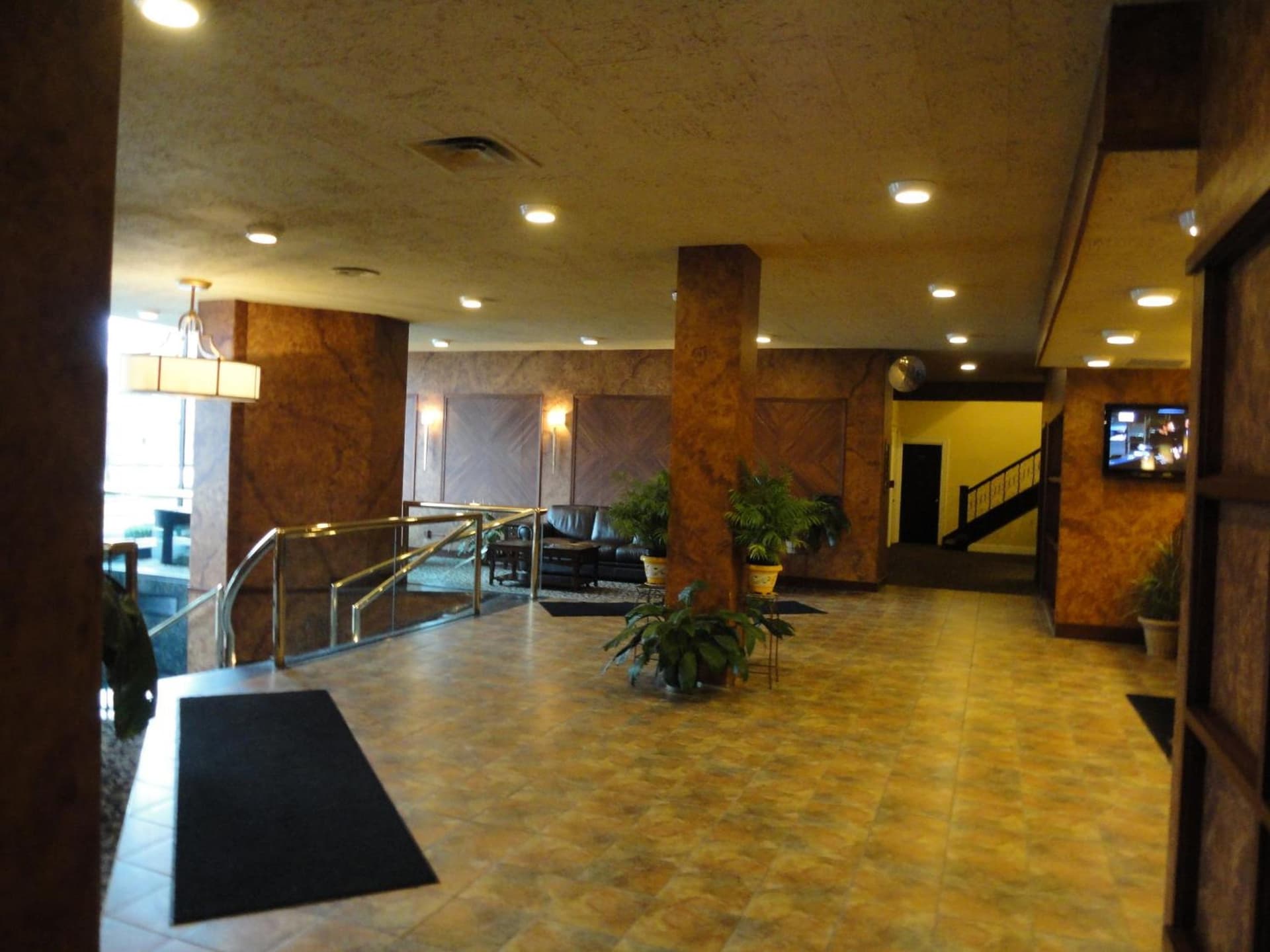 Lenox Hotel and Suites gallery photo in Buffalo, NY — image 7