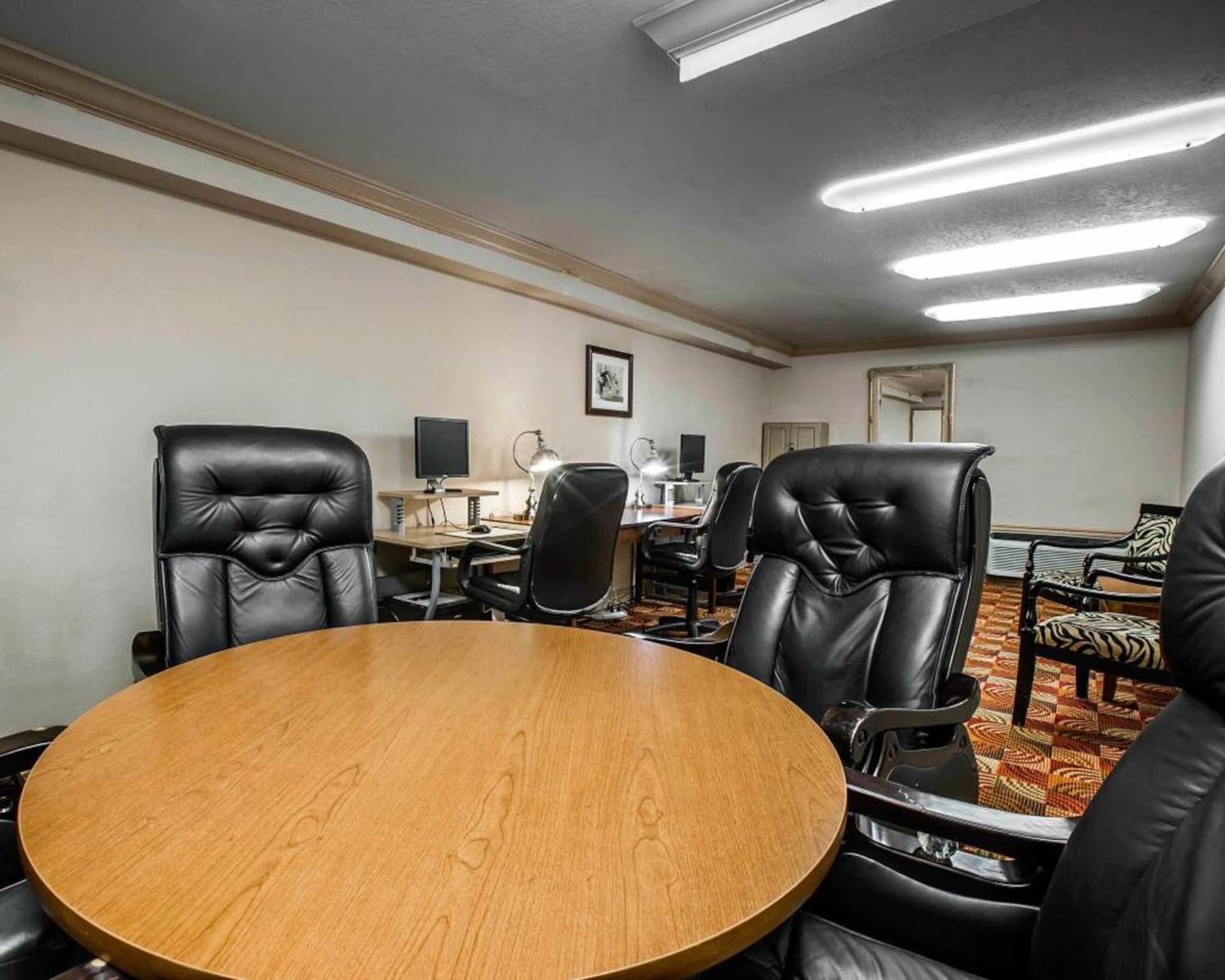 Ramada by Wyndham Birmingham Airport gallery photo in Birmingham, AL — image 12