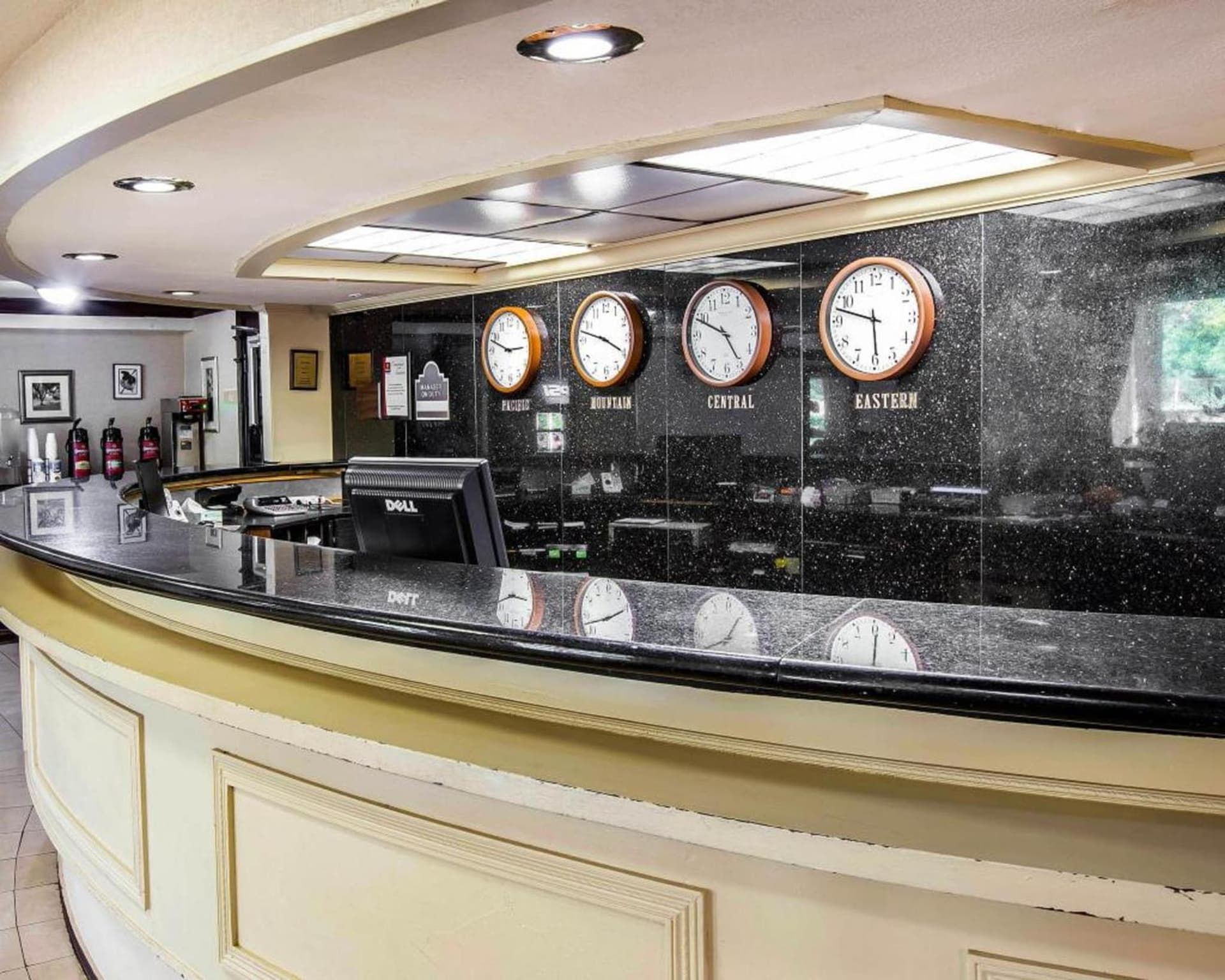 Ramada by Wyndham Birmingham Airport gallery photo in Birmingham, AL — image 31