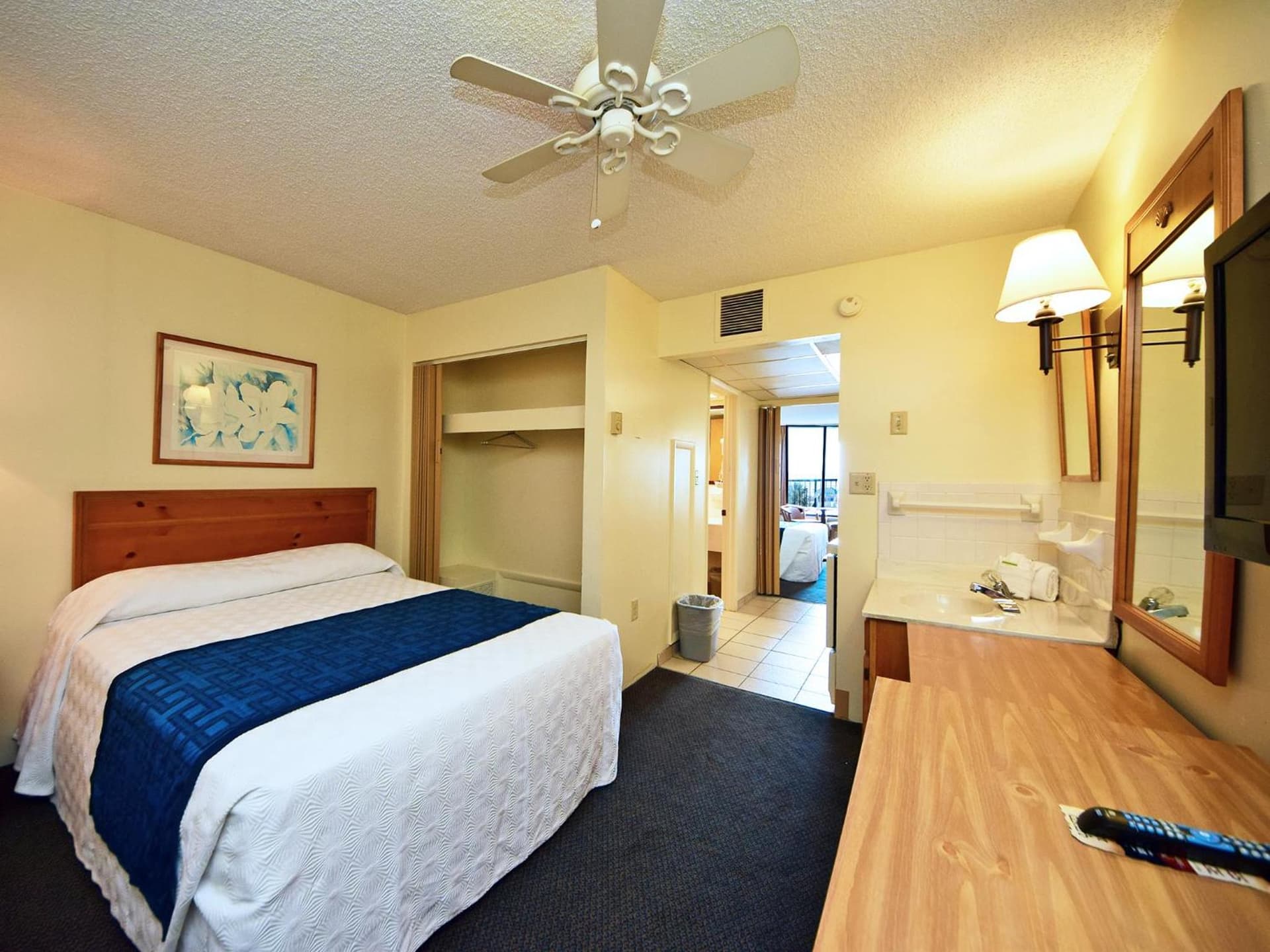 Holiday Sands South gallery photo in Myrtle Beach, SC — image 48