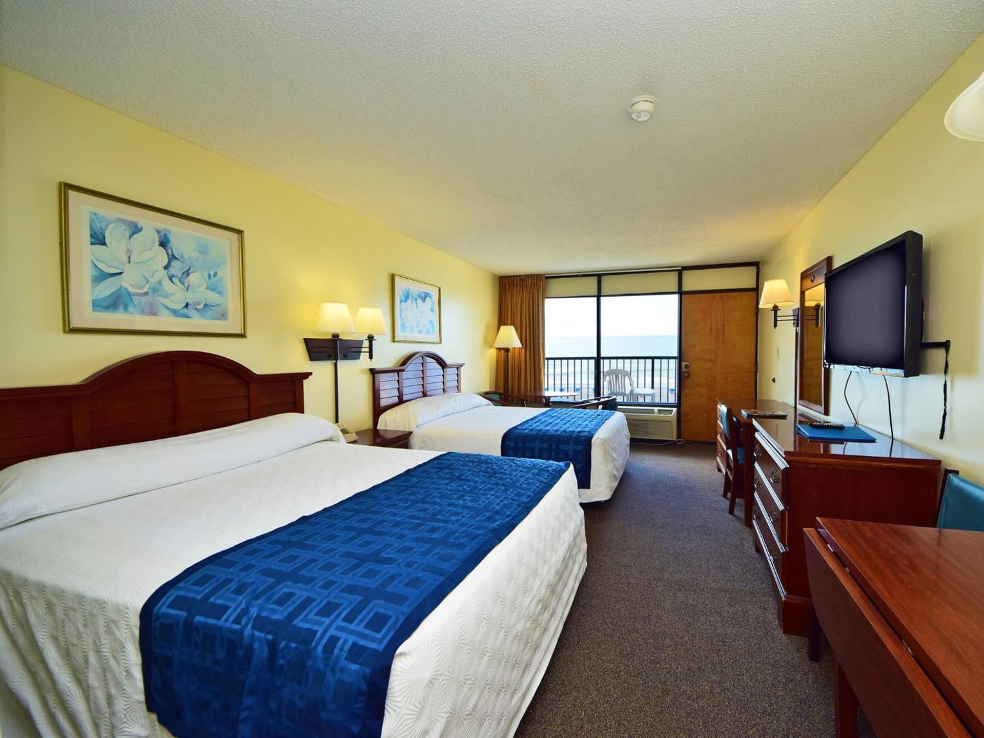 Holiday Sands South gallery photo in Myrtle Beach, SC — image 44