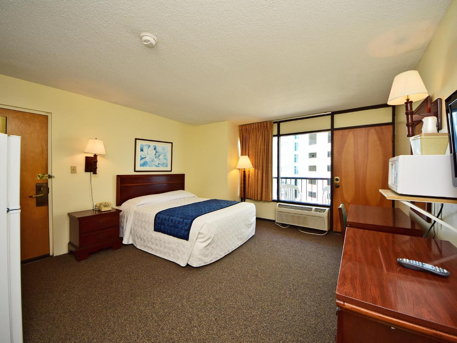 Holiday Sands South gallery photo in Myrtle Beach, SC — image 67