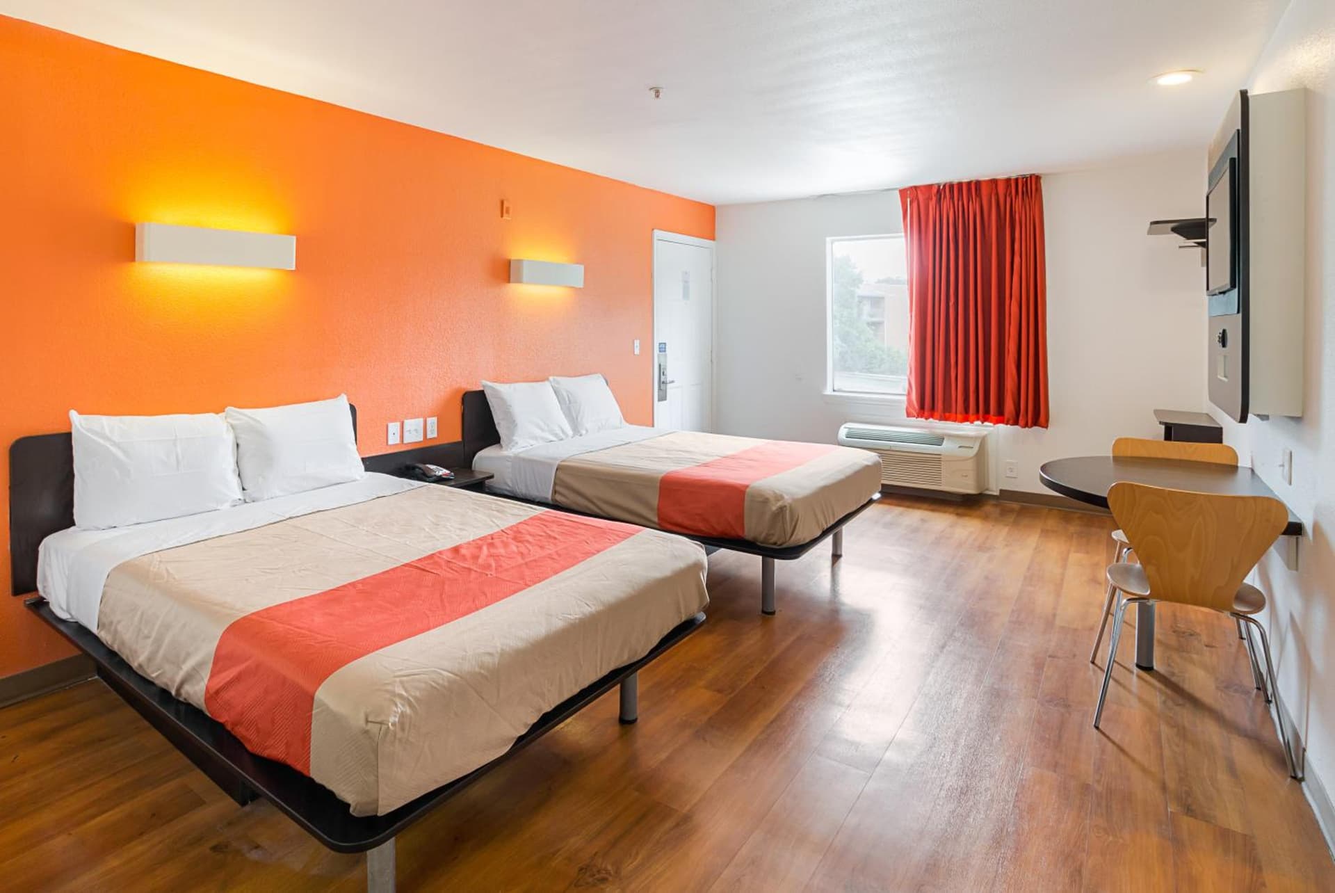 Motel 6-Grand Prairie, TX - Near Six Flags Drive gallery photo in Grand Prairie, TX — image 28