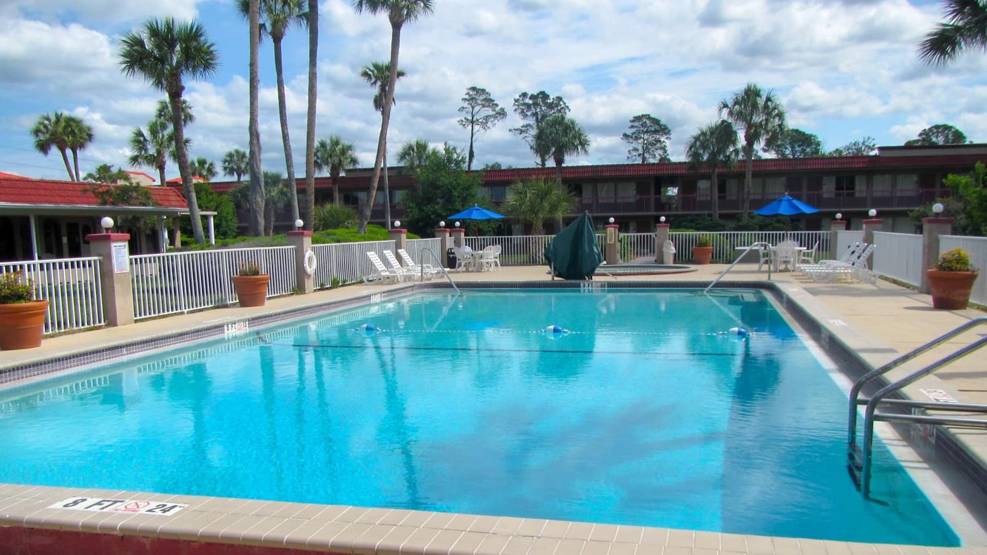 Motel 6-Spring Hill, FL - Weeki Wachee gallery photo in Weeki Wachee, FL — image 16