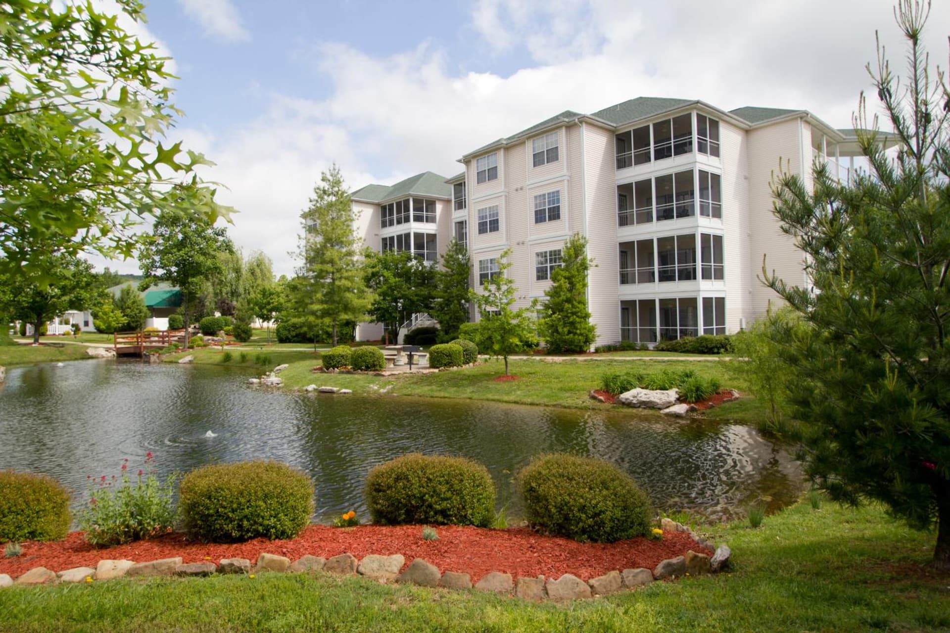The Suites at Fall Creek featured exterior or lobby in Branson, MO — similar hotel