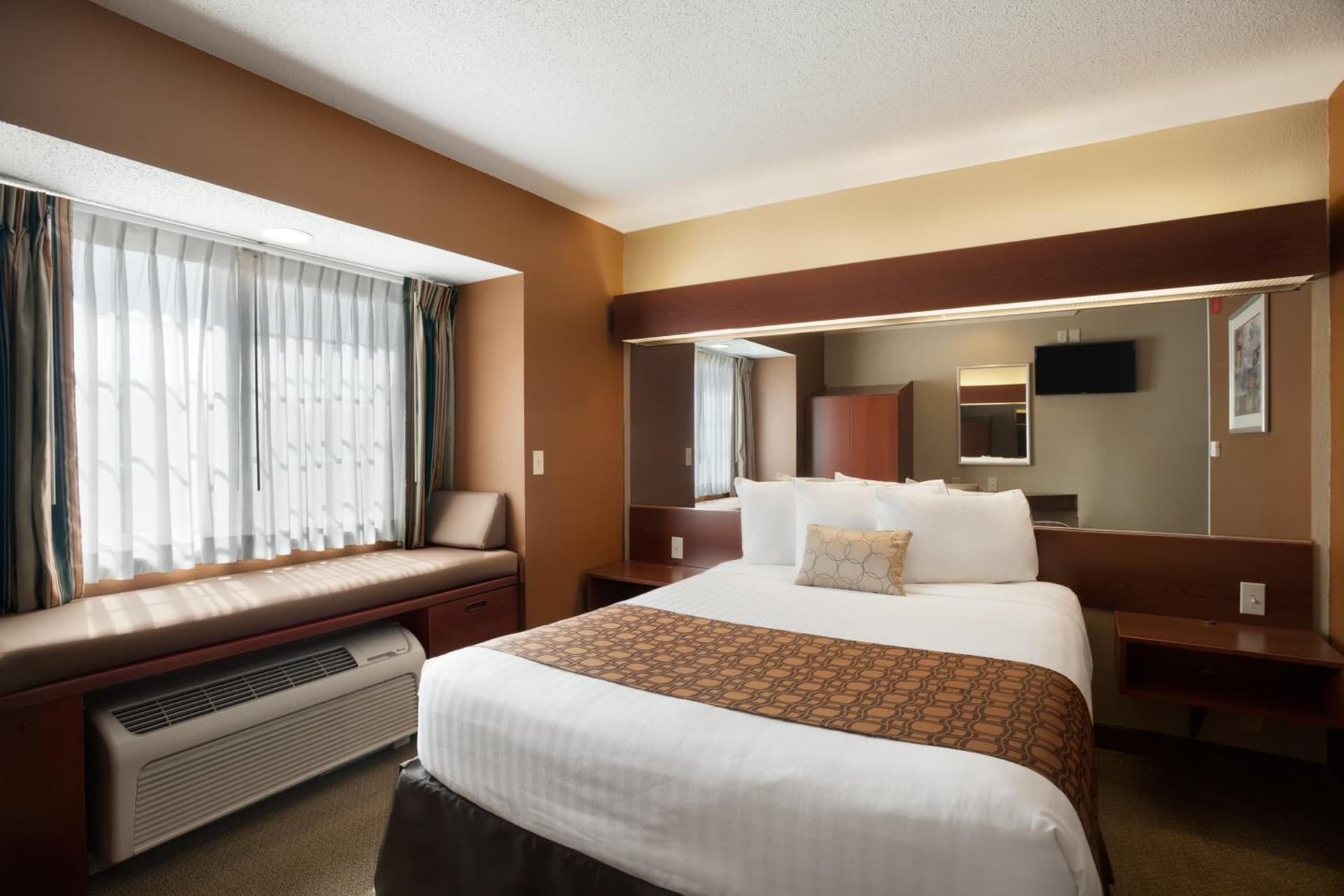 Microtel Inn & Suites by Wyndham Dover New Hampshire property views in Dover, NH — gallery photo 3