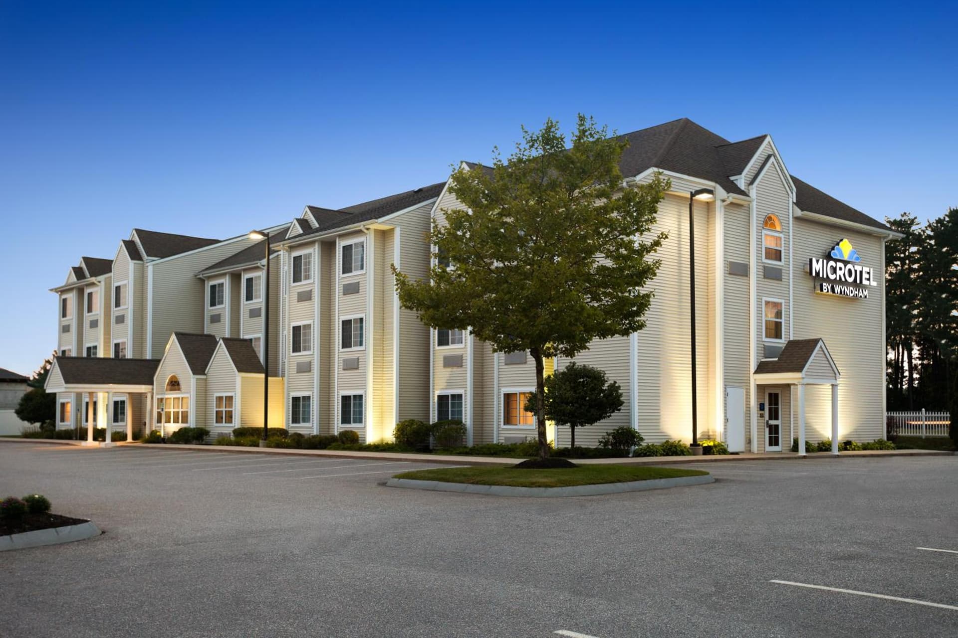 Microtel Inn & Suites by Wyndham Dover New Hampshire — hotel in Dover, New Hampshire