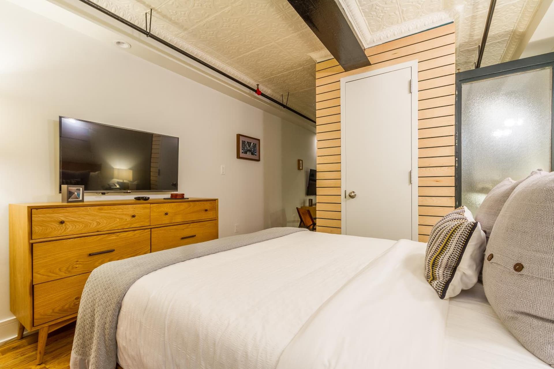Franklin Guesthouse gallery photo in Brooklyn, NY — image 42