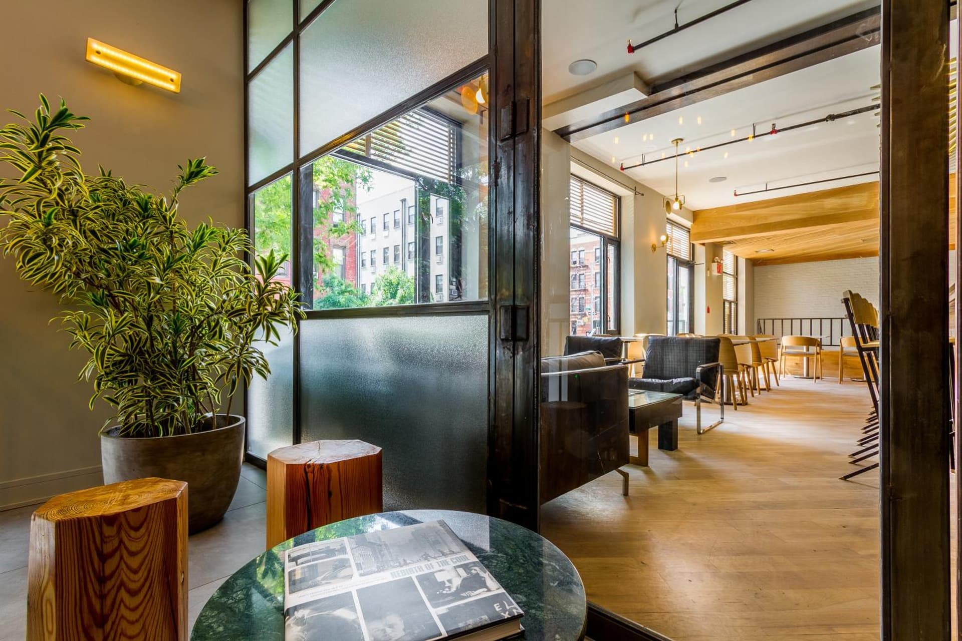 Franklin Guesthouse gallery photo in Brooklyn, NY — image 40