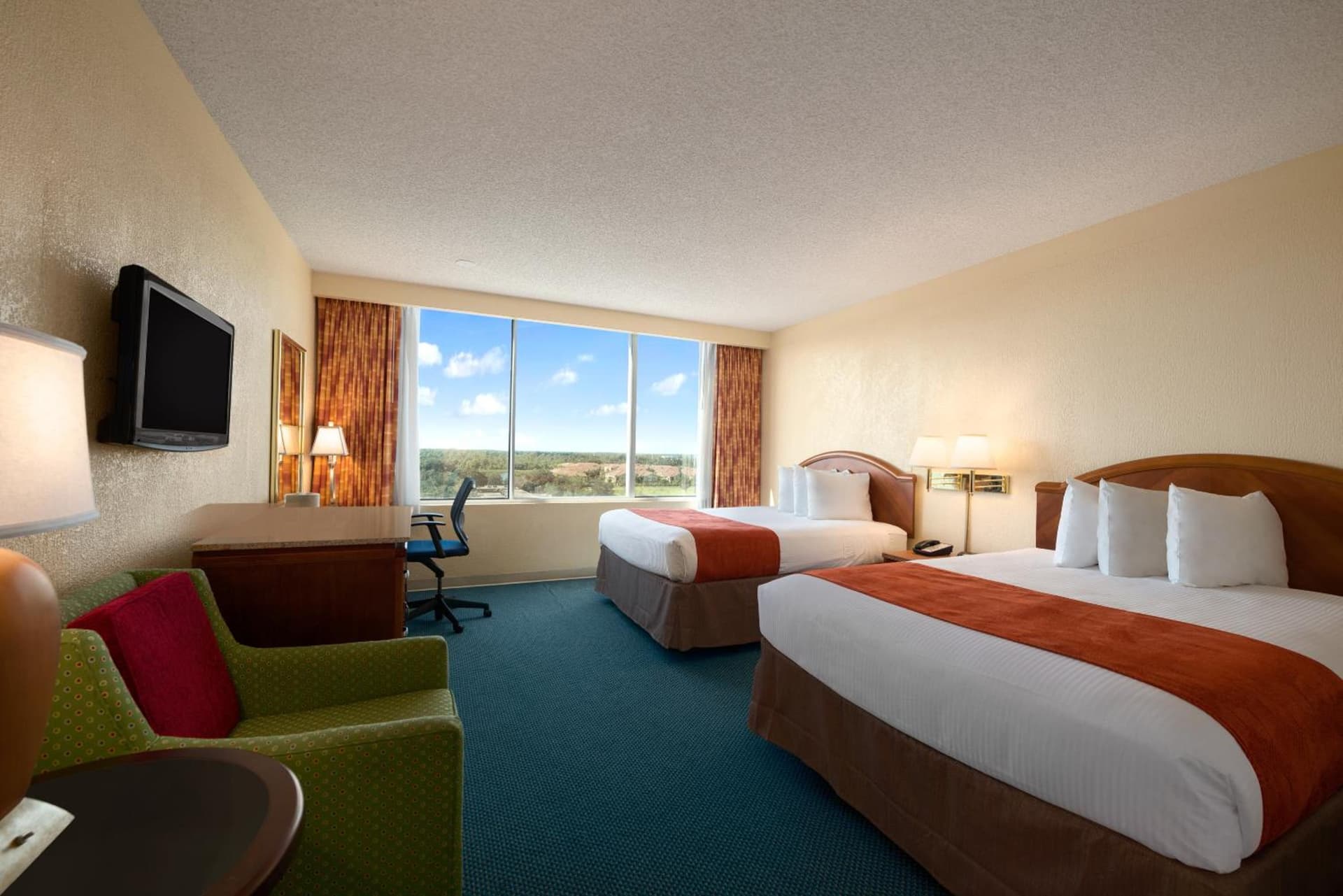 Ramada by Wyndham Kissimmee Gateway - Free Theme Park Shuttle gallery photo in Orlando, FL — image 48