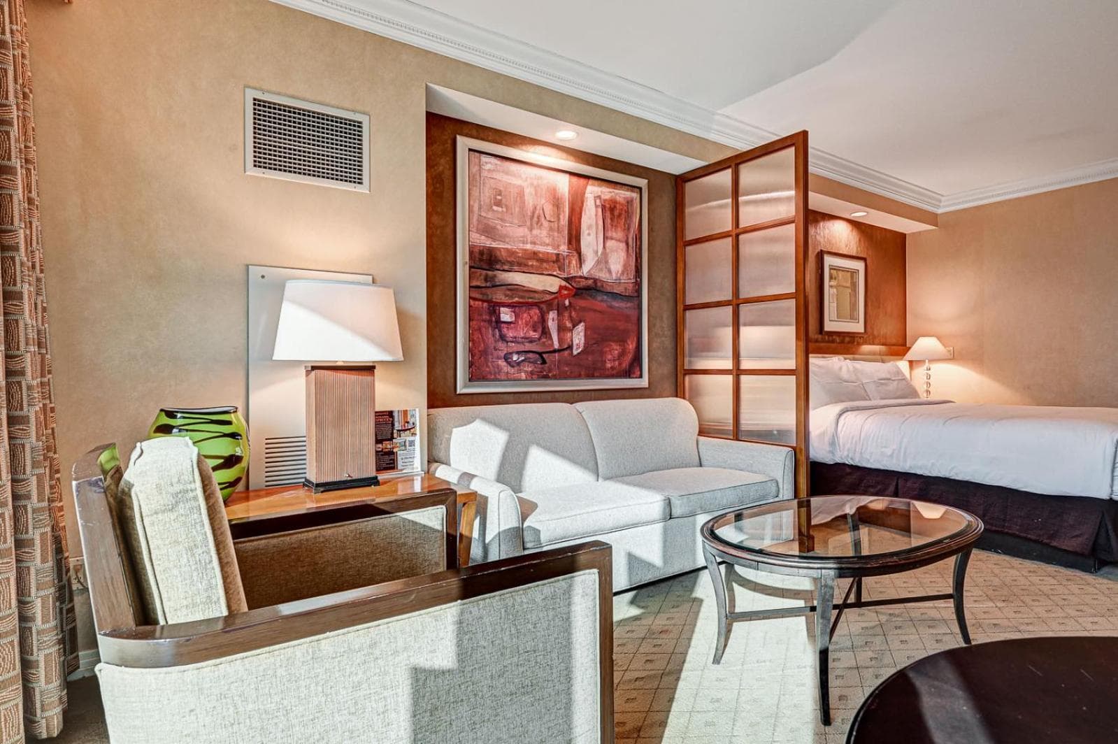 Sierra Studio at MGM Signature Tower 1 with Balcony Strip View 5 MIN WALK FROM F1 GRANDSTAND gallery photo in Paradise, NV — image 48
