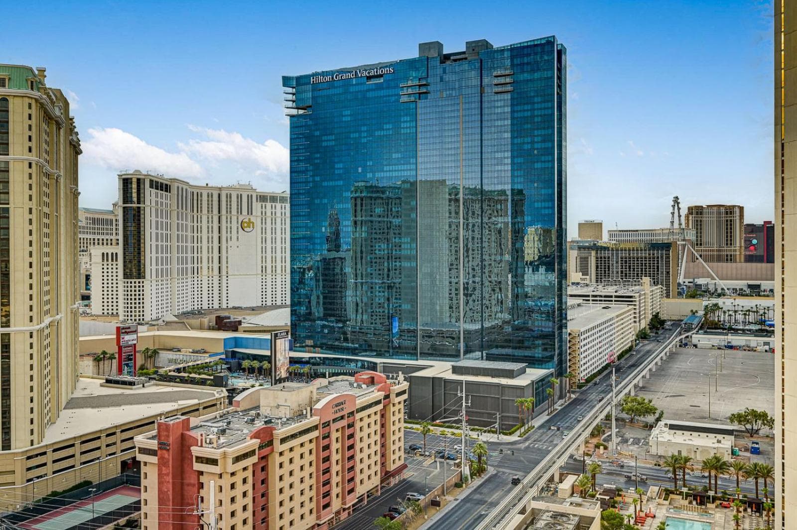 Sierra Studio at MGM Signature Tower 1 with Balcony Strip View 5 MIN WALK FROM F1 GRANDSTAND gallery photo in Paradise, NV — image 50