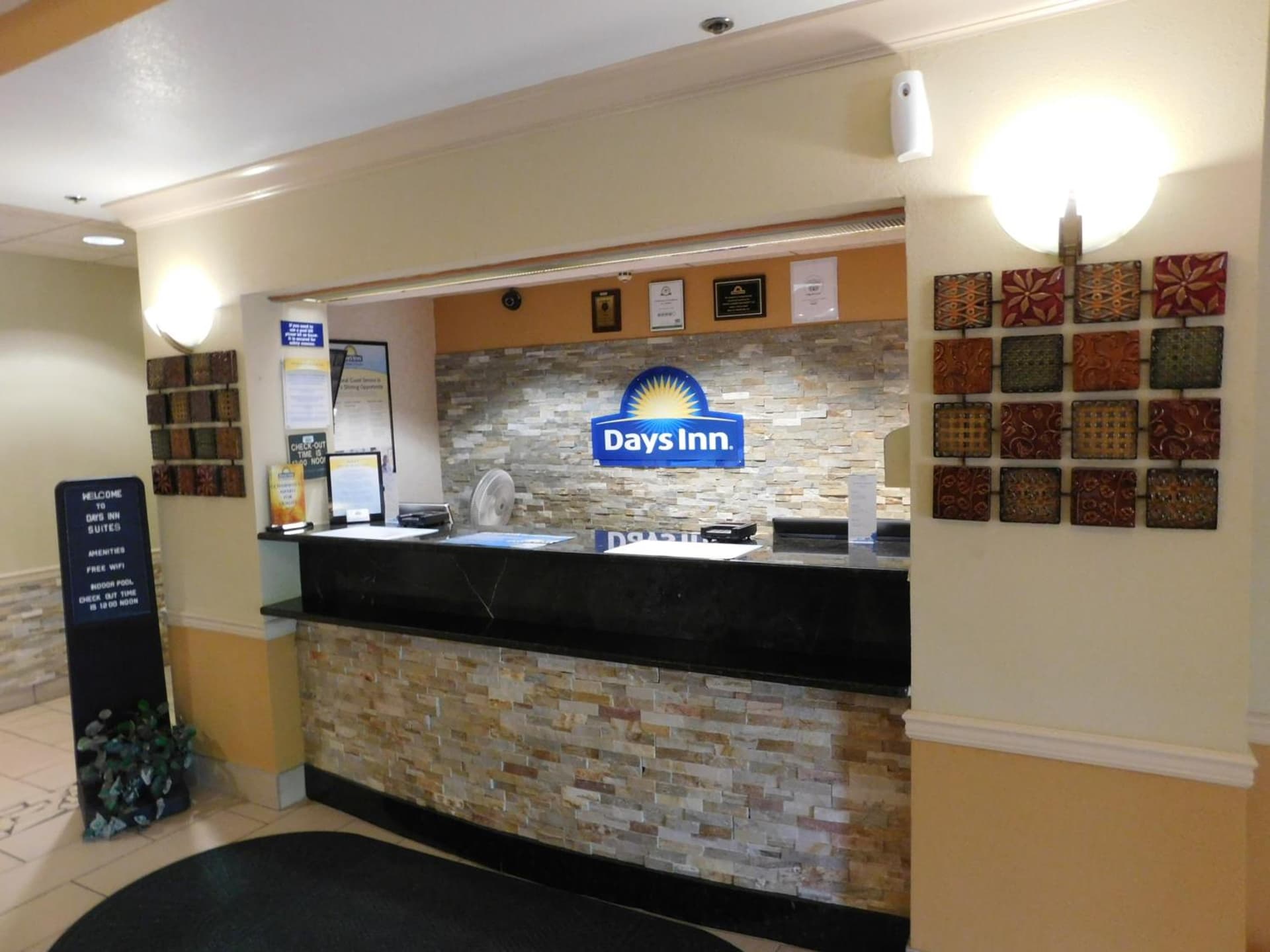 Days Inn & Suites by Wyndham Cedar Rapids gallery photo in Cedar Rapids, IA — image 32