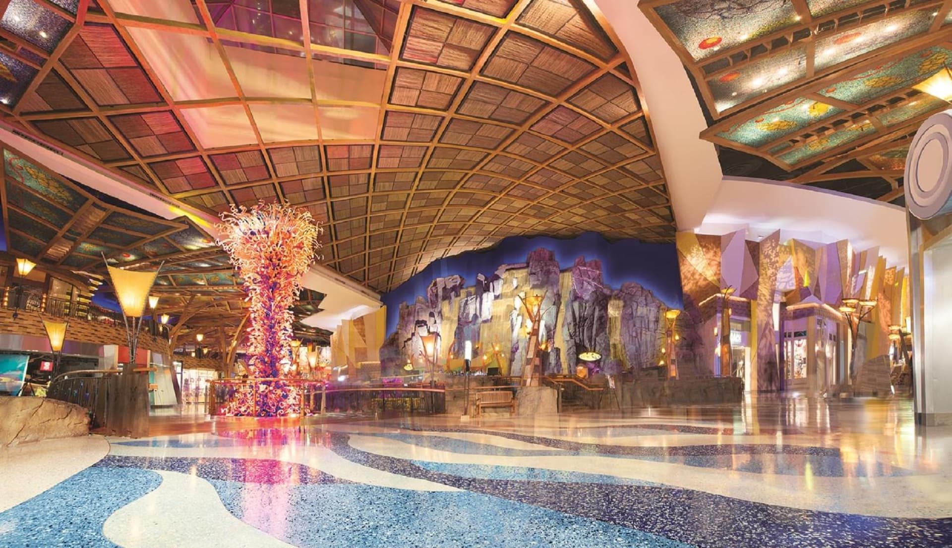 Mohegan Sun gallery photo in Uncasville, CT — image 18