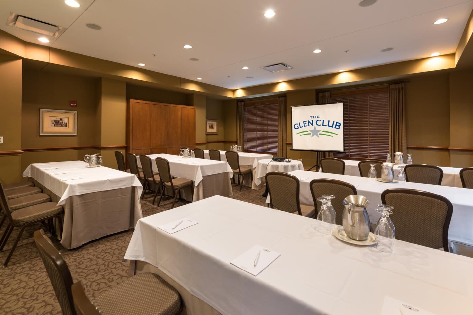 The Glen Club interior in Glenview, IL — gallery photo 2