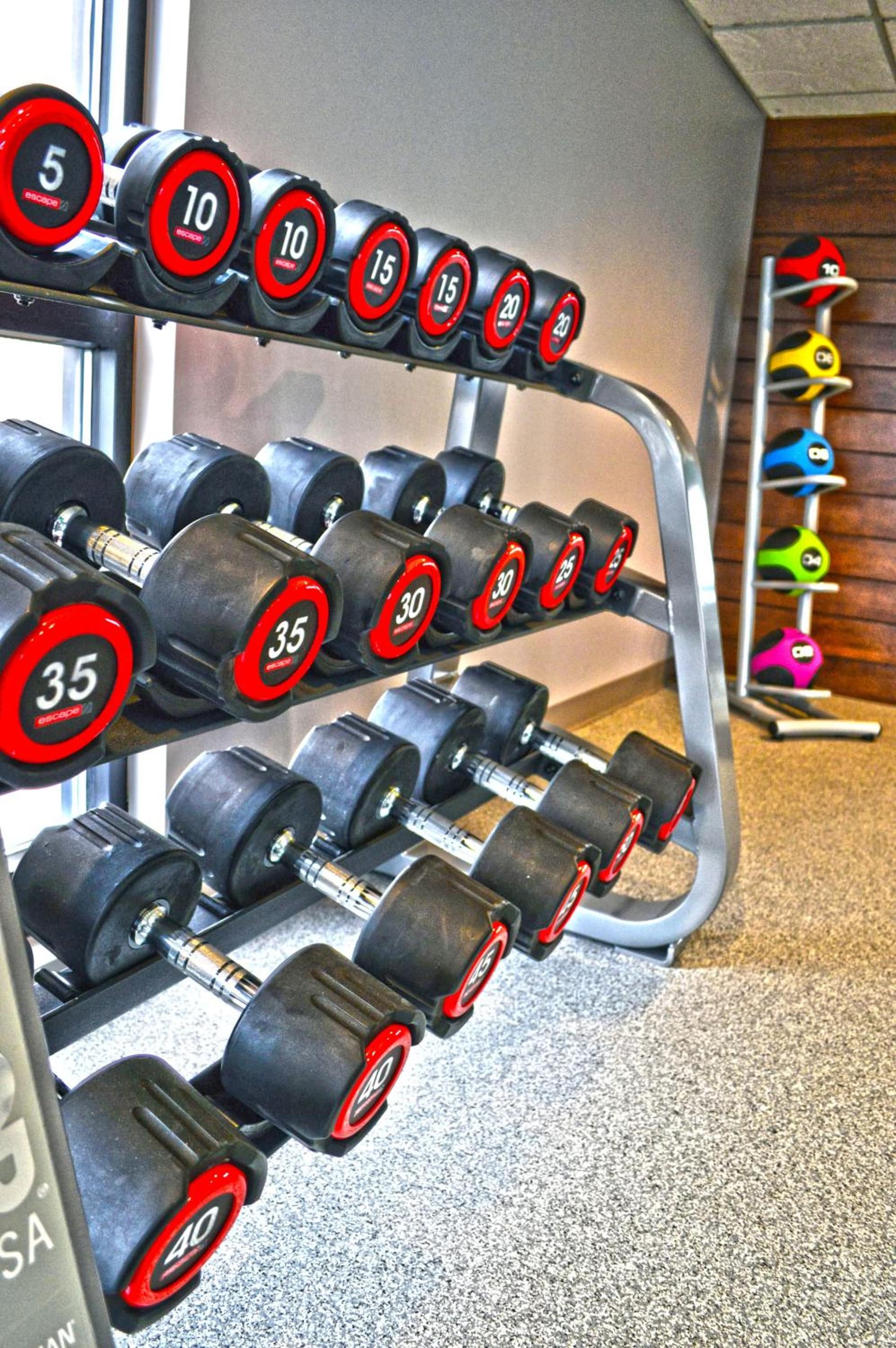 Holiday Inn & Suites Syracuse Airport - Liverpool by IHG gallery photo in Liverpool, NY — image 66