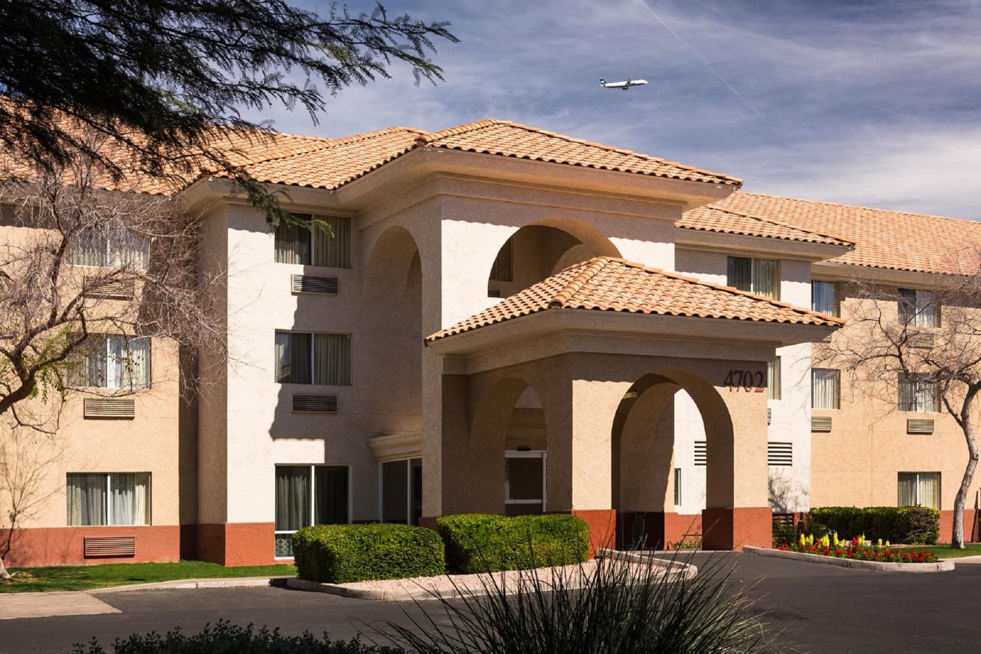 Country Inn & Suites by Radisson, Phoenix Airport, AZ gallery photo in Phoenix, AZ — image 8