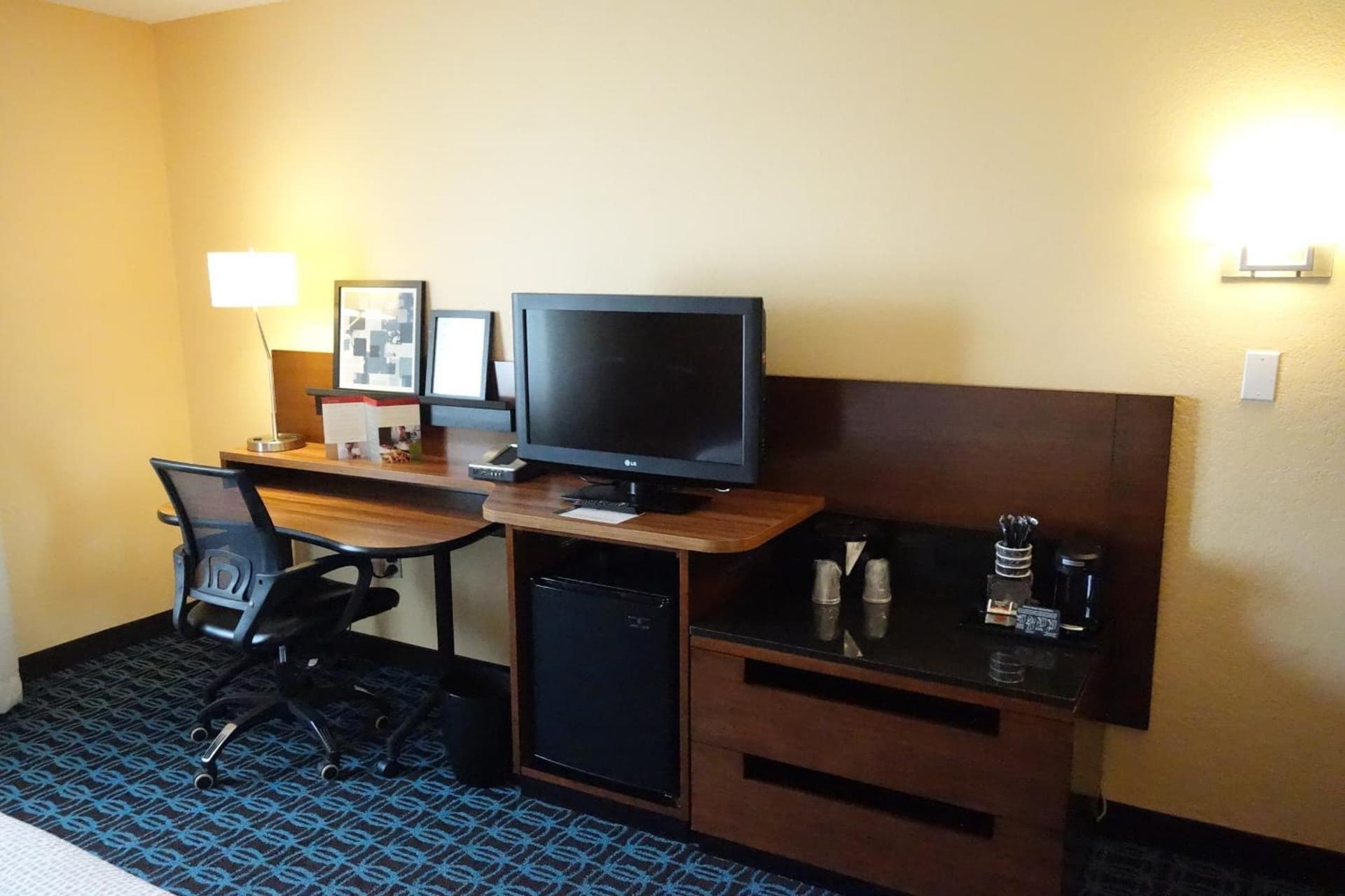 Country Inn & Suites by Radisson, Phoenix Airport, AZ gallery photo in Phoenix, AZ — image 6