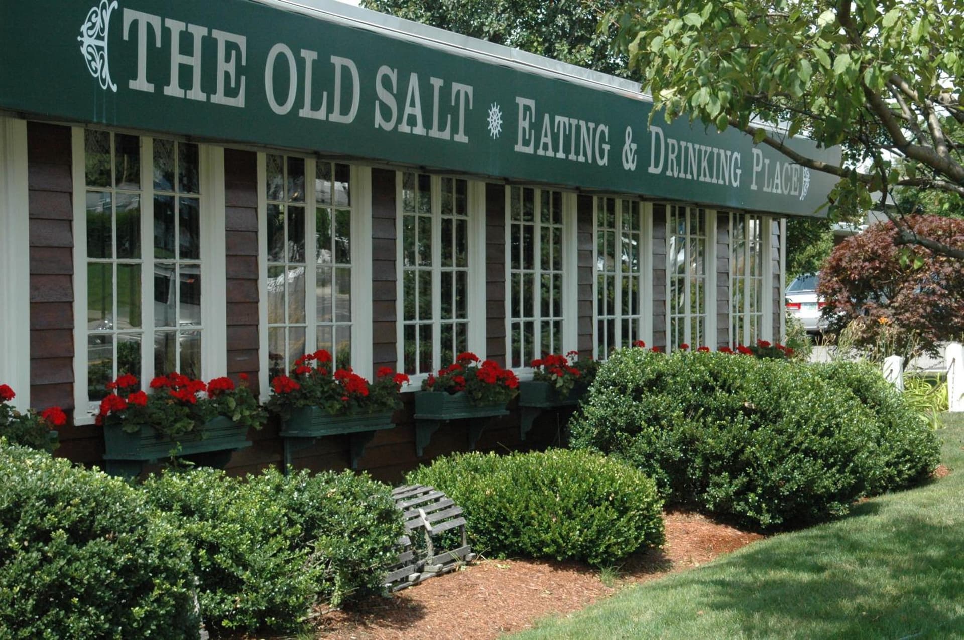 Lamies Inn & The Old Salt Tavern gallery photo in Hampton — image 34