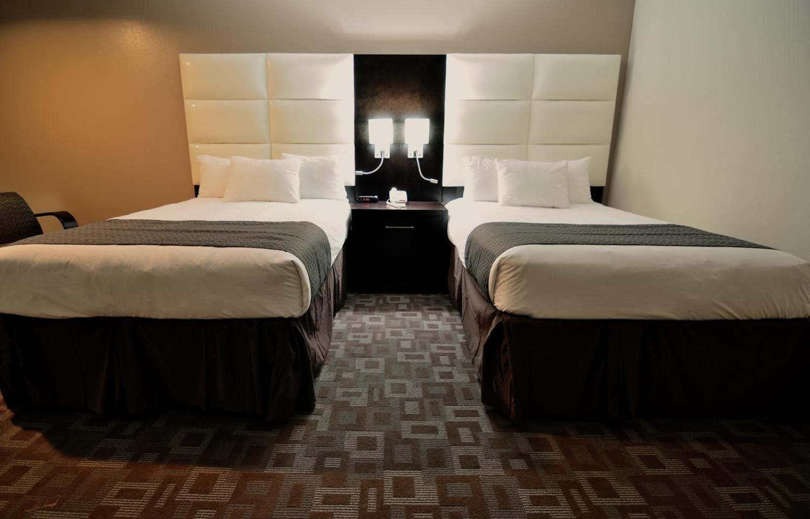 Days Inn by Wyndham Downey interior in Downey, CA — gallery photo 2