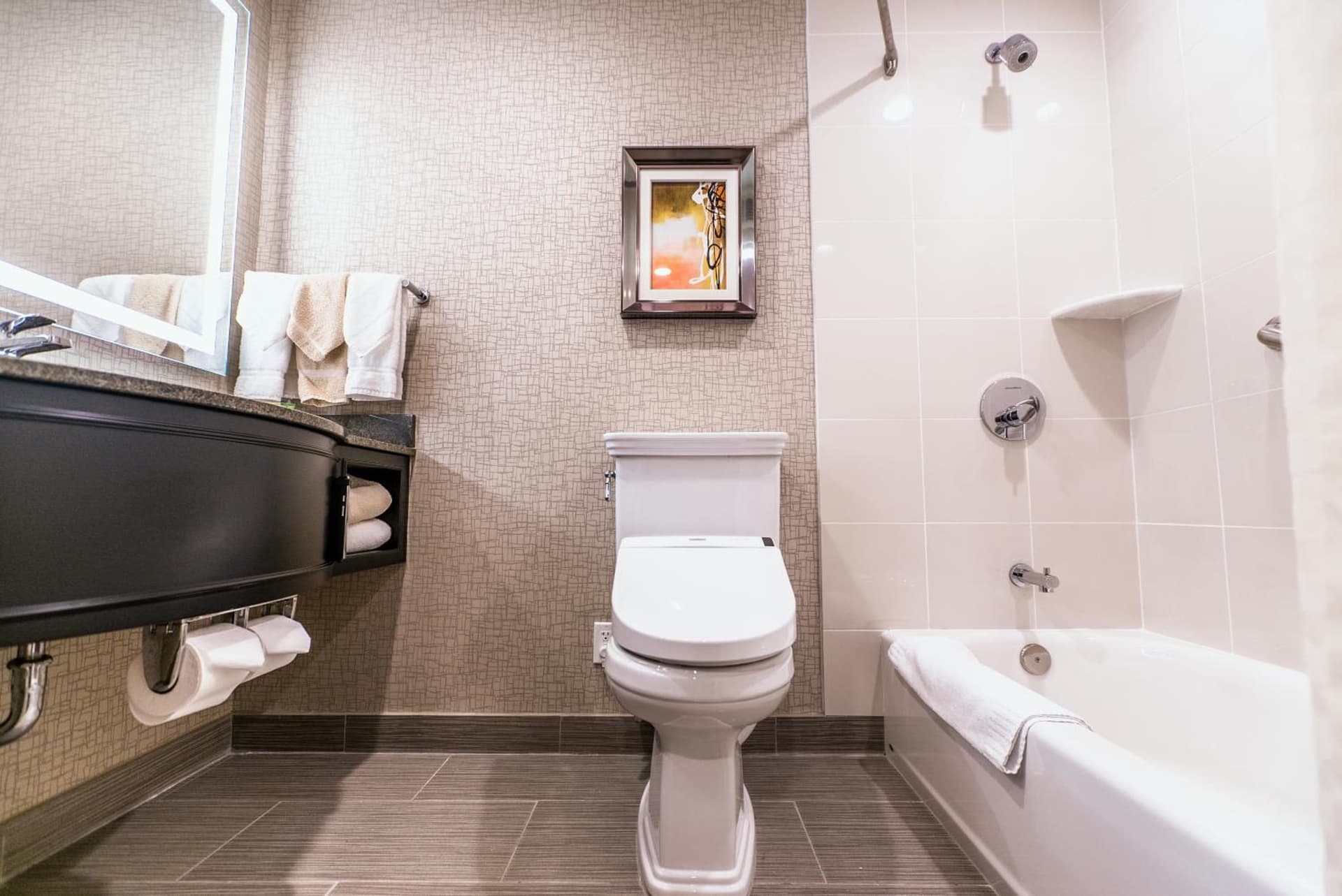 APA Hotel Woodbridge gallery photo in Iselin, NJ — image 46