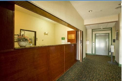 Americas Best Value Inn Three Rivers gallery photo in Three Rivers, MI — image 25