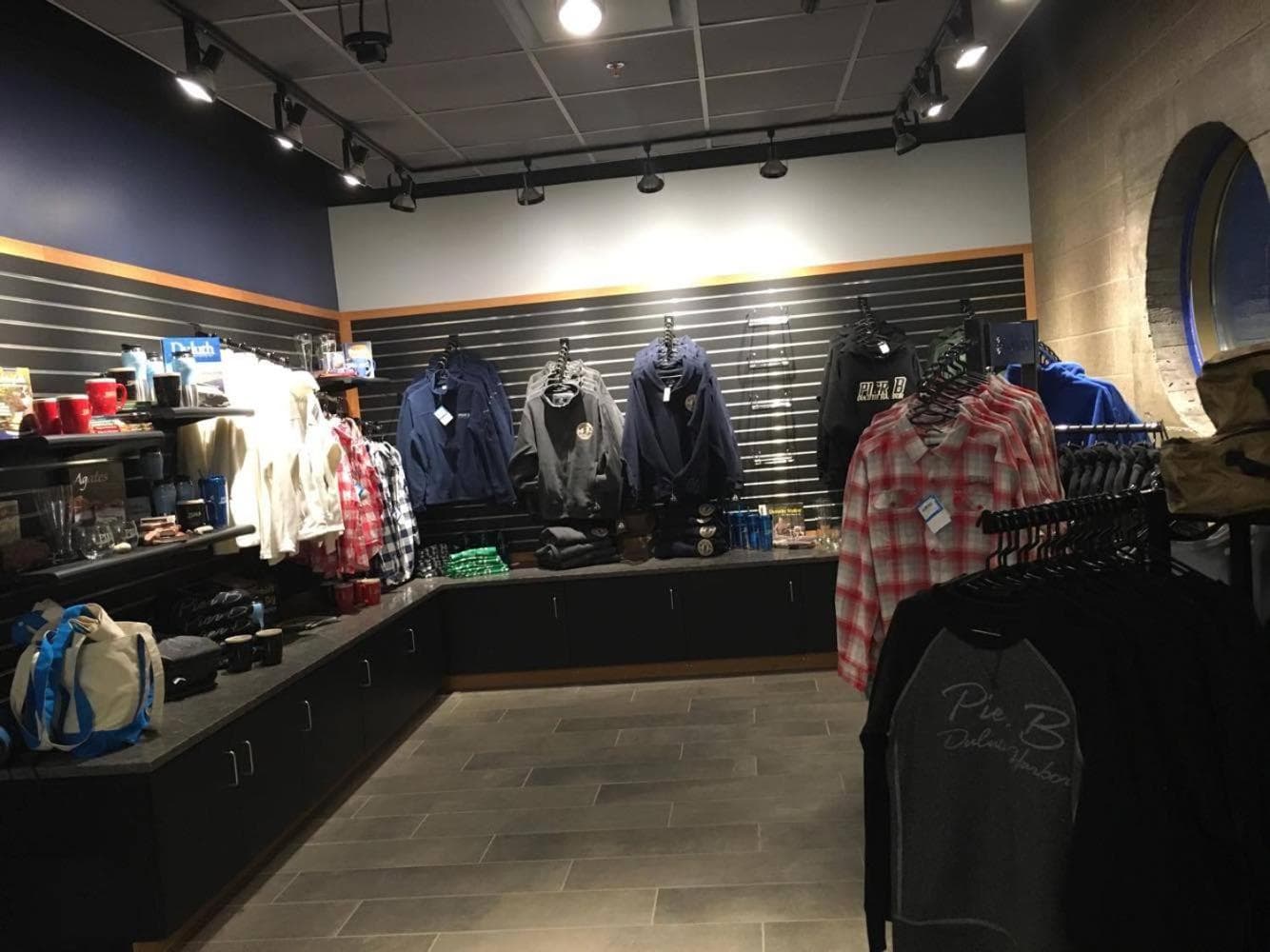 Pier B Resort gallery photo in Duluth, MN — image 36