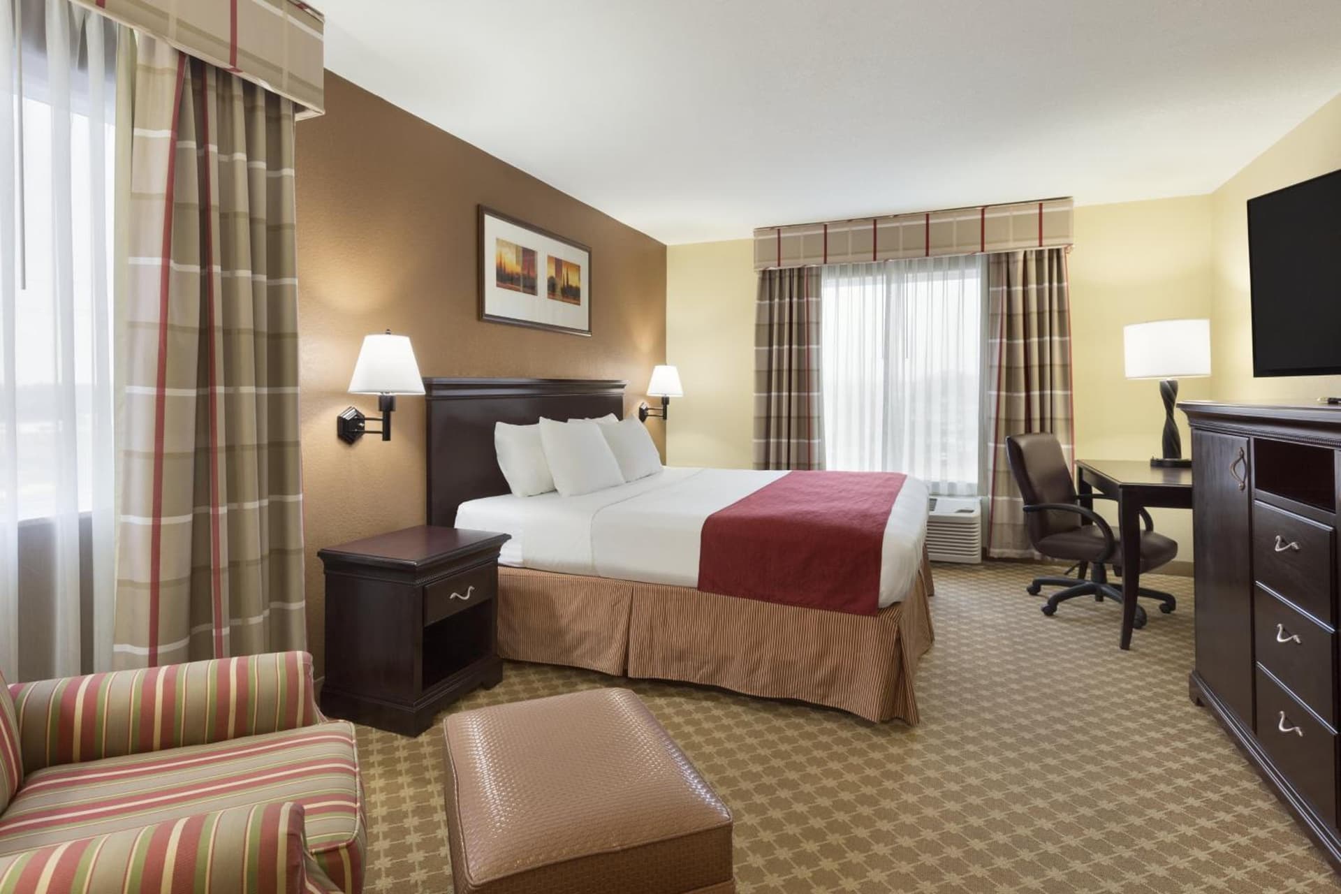Country Inn & Suites by Radisson, Asheville - Outlet Mall gallery photo in Asheville, NC — image 22